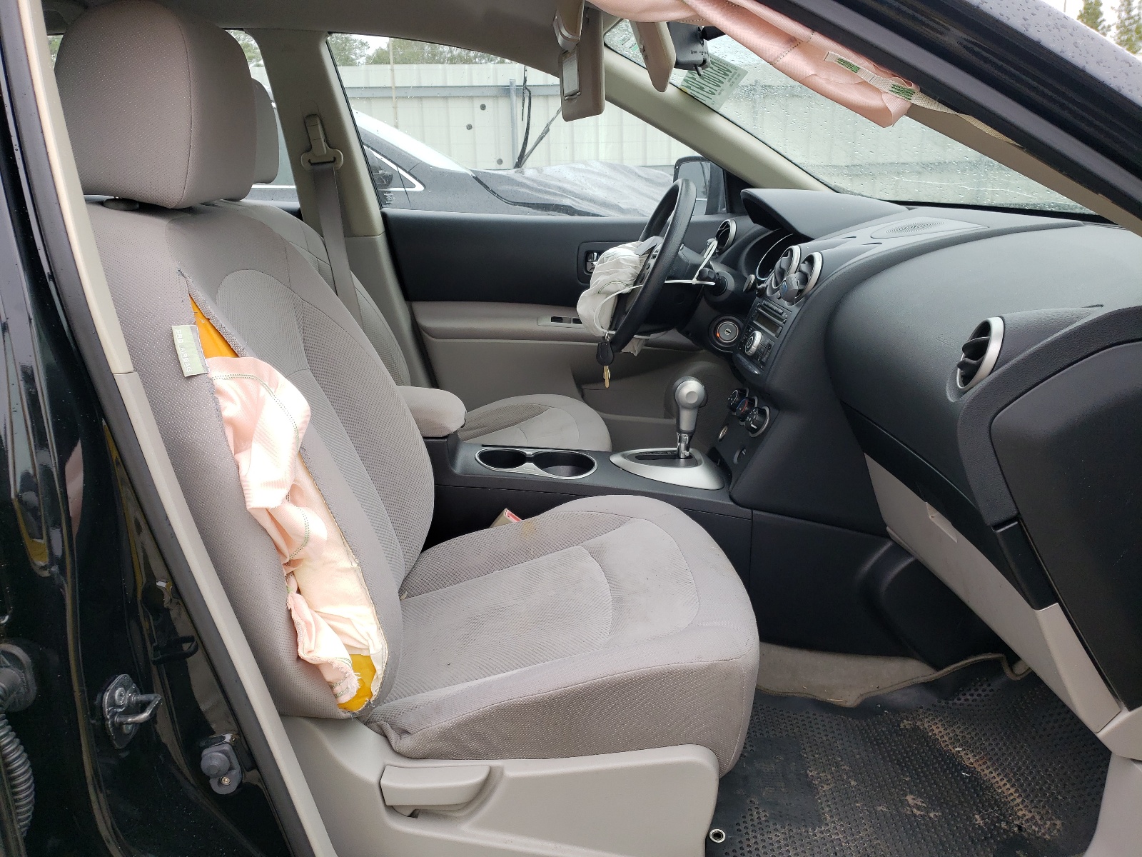 Photo 5 from auction – 2011 NISSAN ROGUE S with VIN JN8AS5MT4BW573567