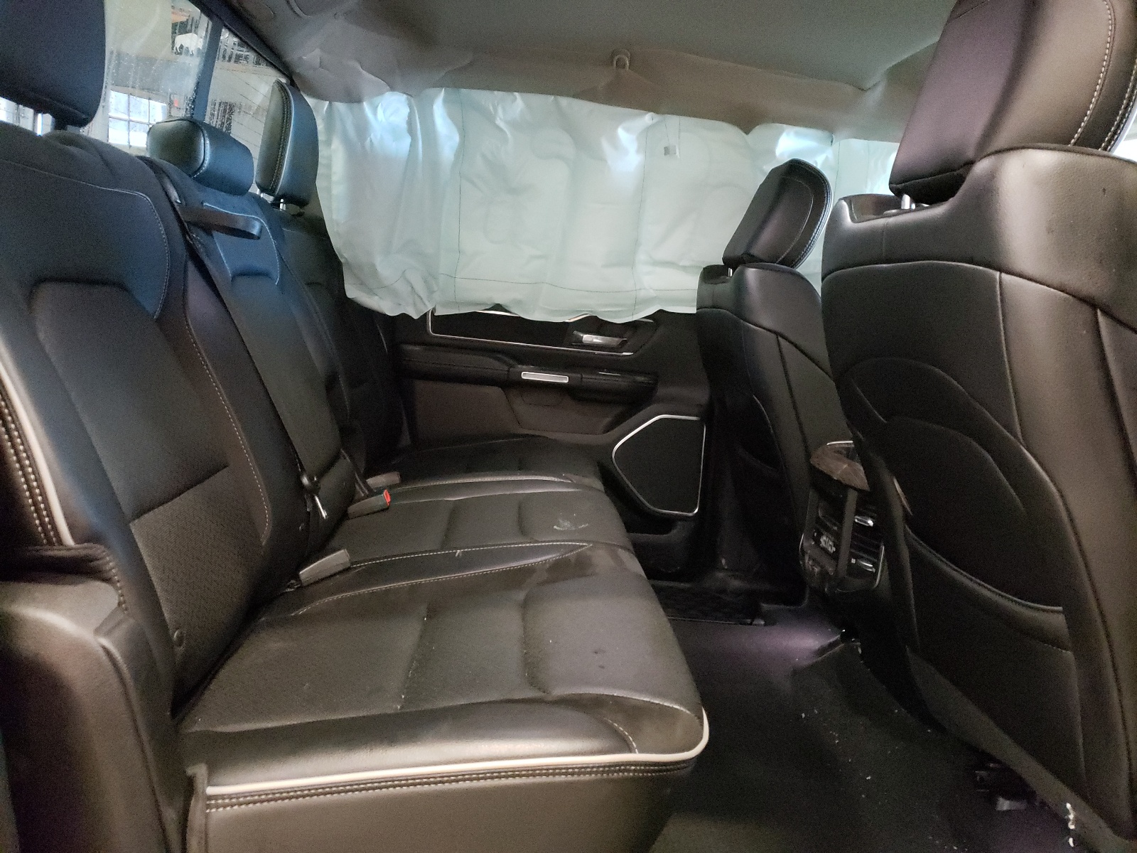 Photo 6 from auction – 2019 RAM 1500 LARAM with VIN 1C6SRFJT4KN507071