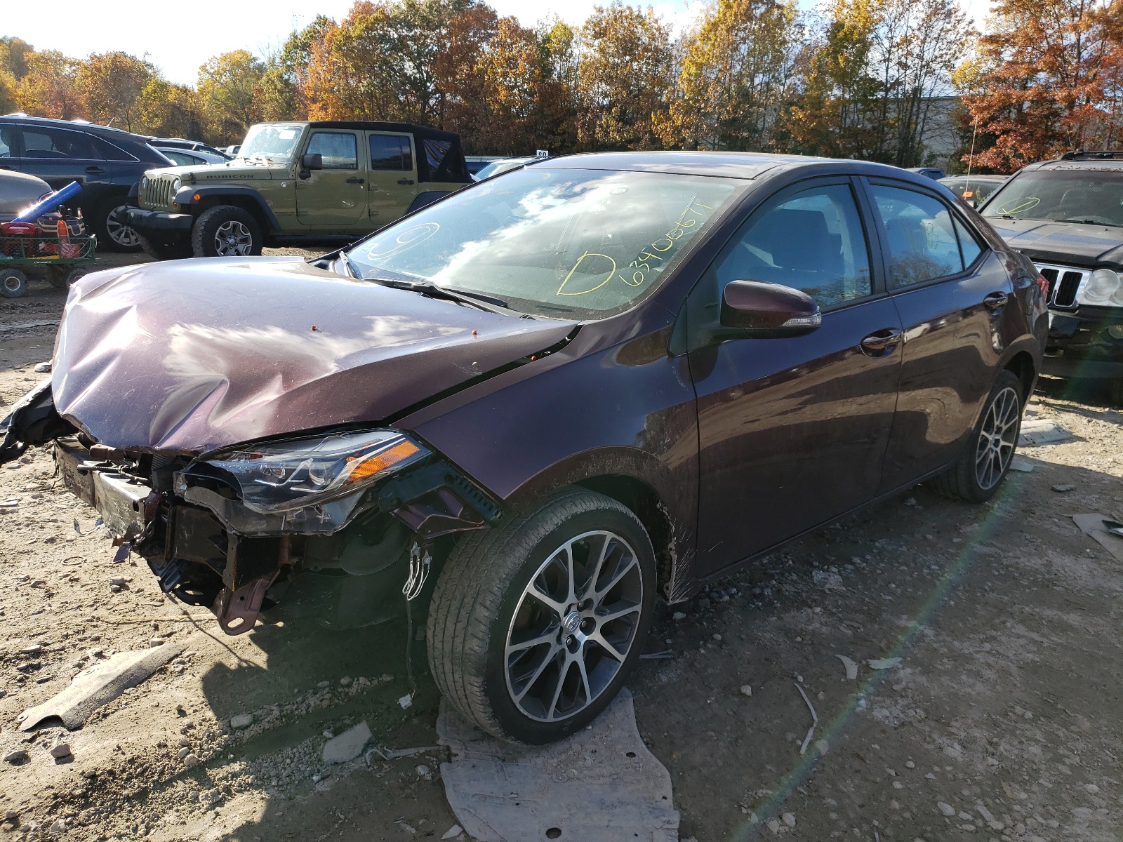 Photo 2 from auction – 2017 TOYOTA COROLLA L with VIN 5YFBURHE4HP579500