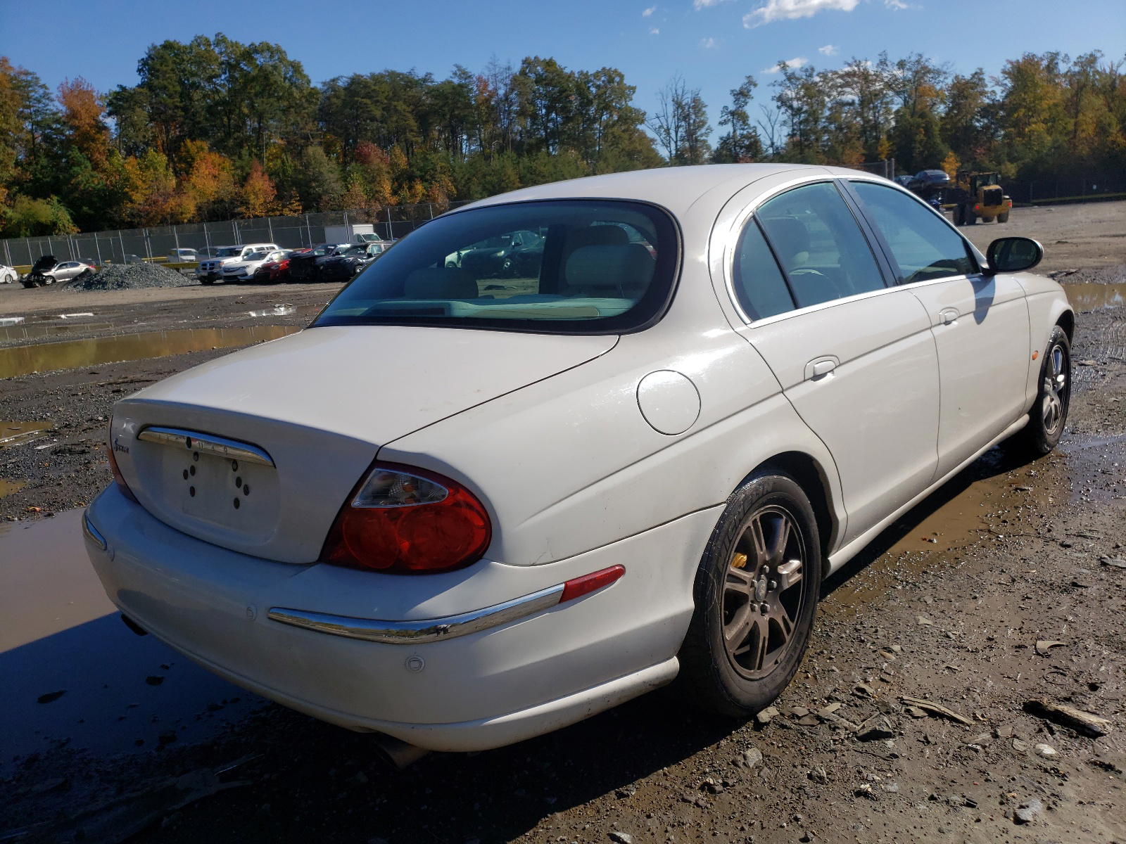 Photo 4 from auction – 2003 JAGUAR S-TYPE with VIN SAJEA01T73FM58391