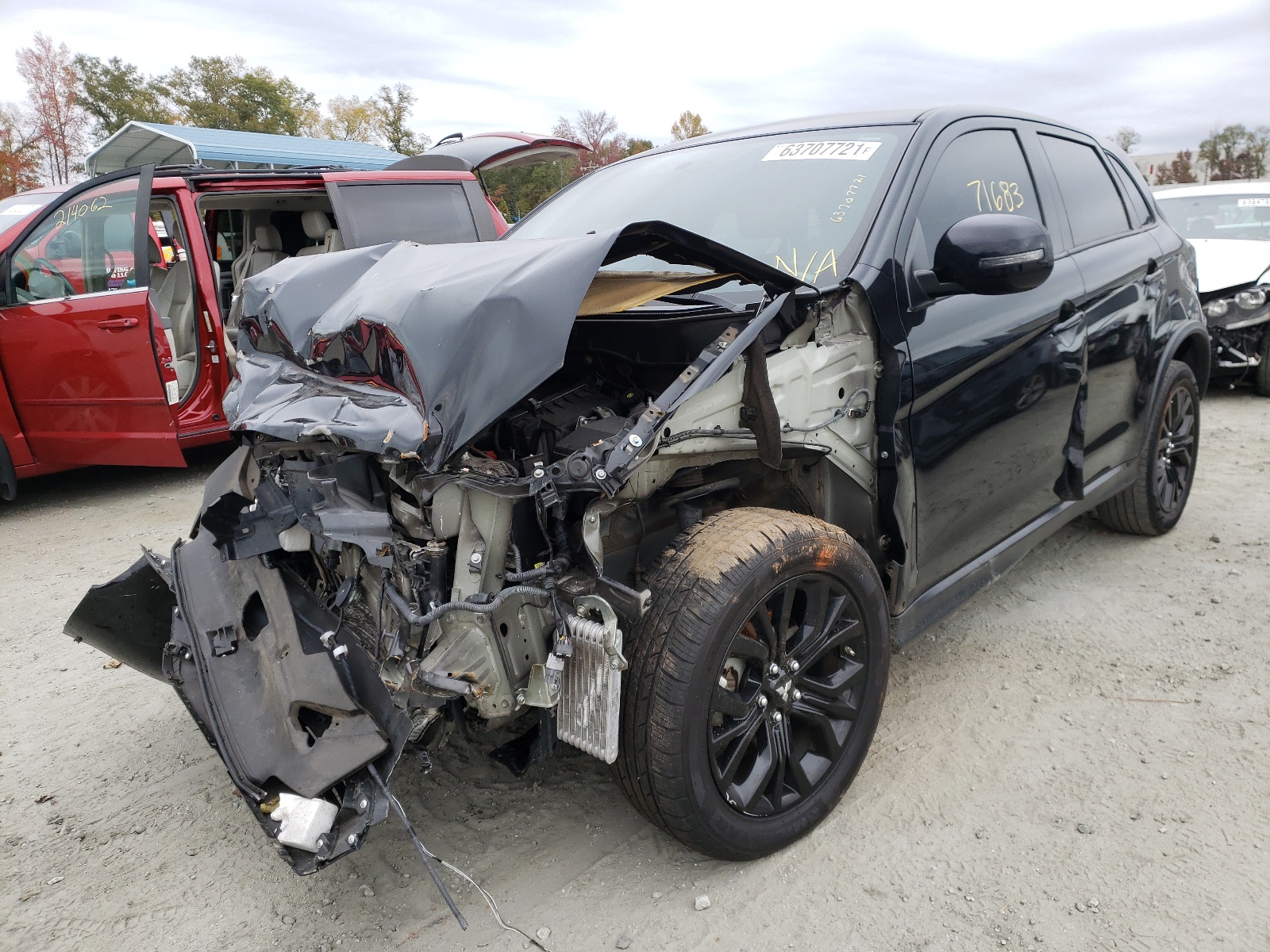 Photo 2 from auction – 2017 MITSUBISHI OUTLANDER with VIN JA4AP3AU4HZ032678