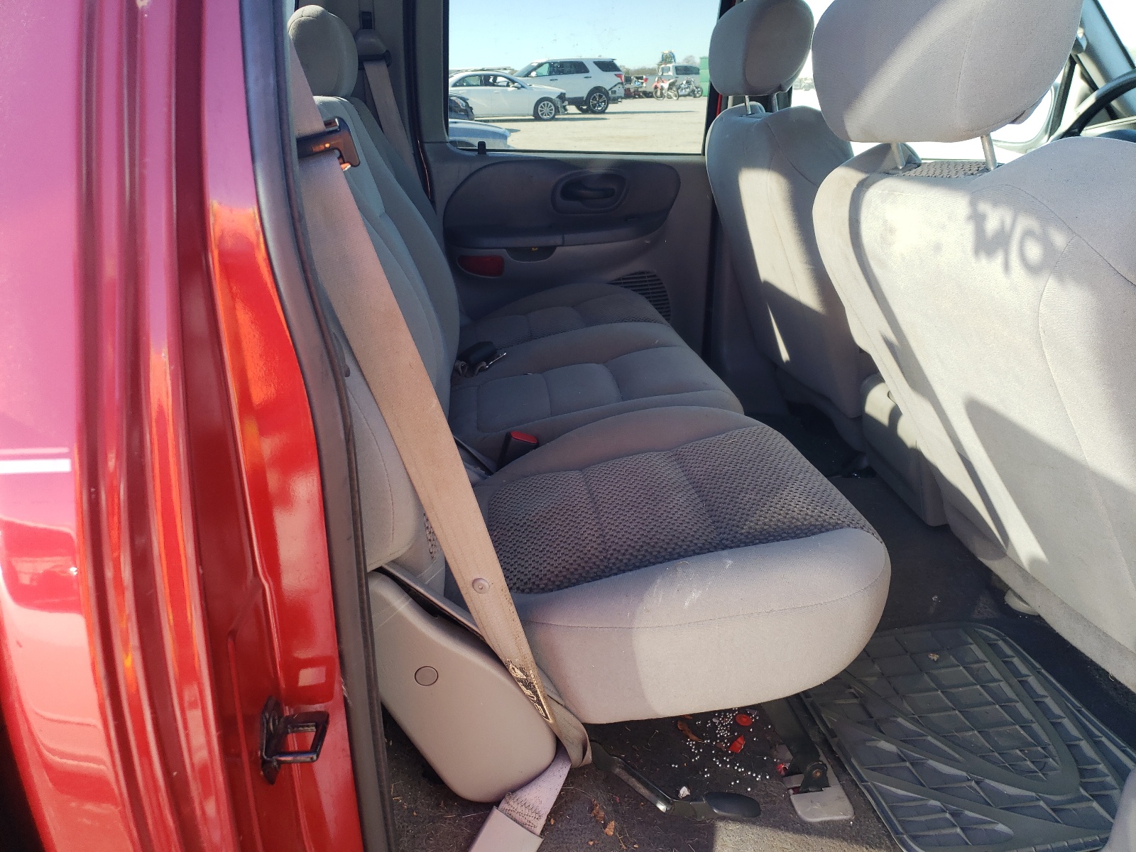 Foto 6 de la subasta – 2003 FORD F150 SUPER con VIN 1FTRW07623KD87501