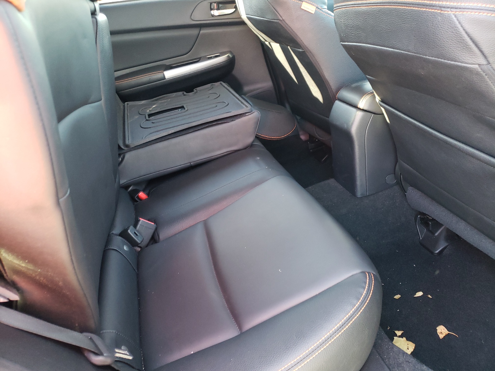 Фото 6 с аукциона – 2017 SUBARU CROSSTREK с VIN JF2GPAKC9H8219657