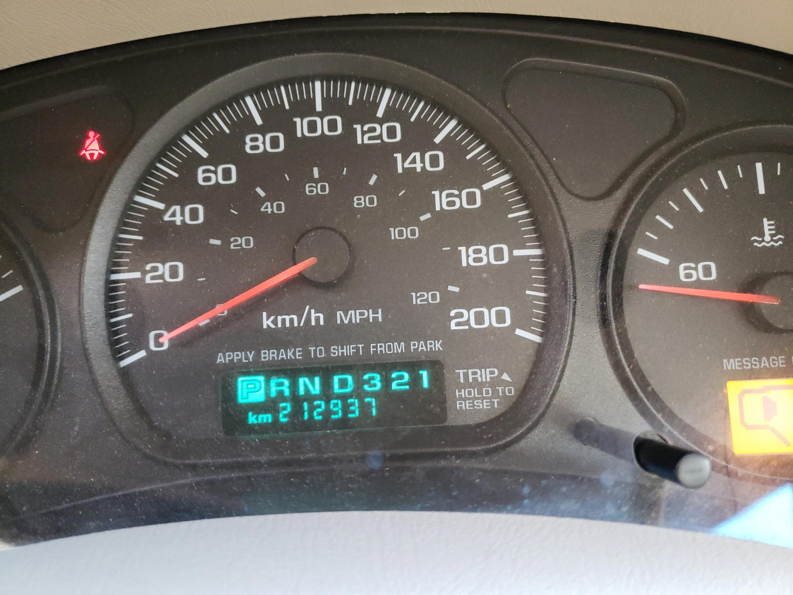 Photo 8 from auction – 2001 CHEVROLET IMPALA with VIN 2G1WF52E819182044