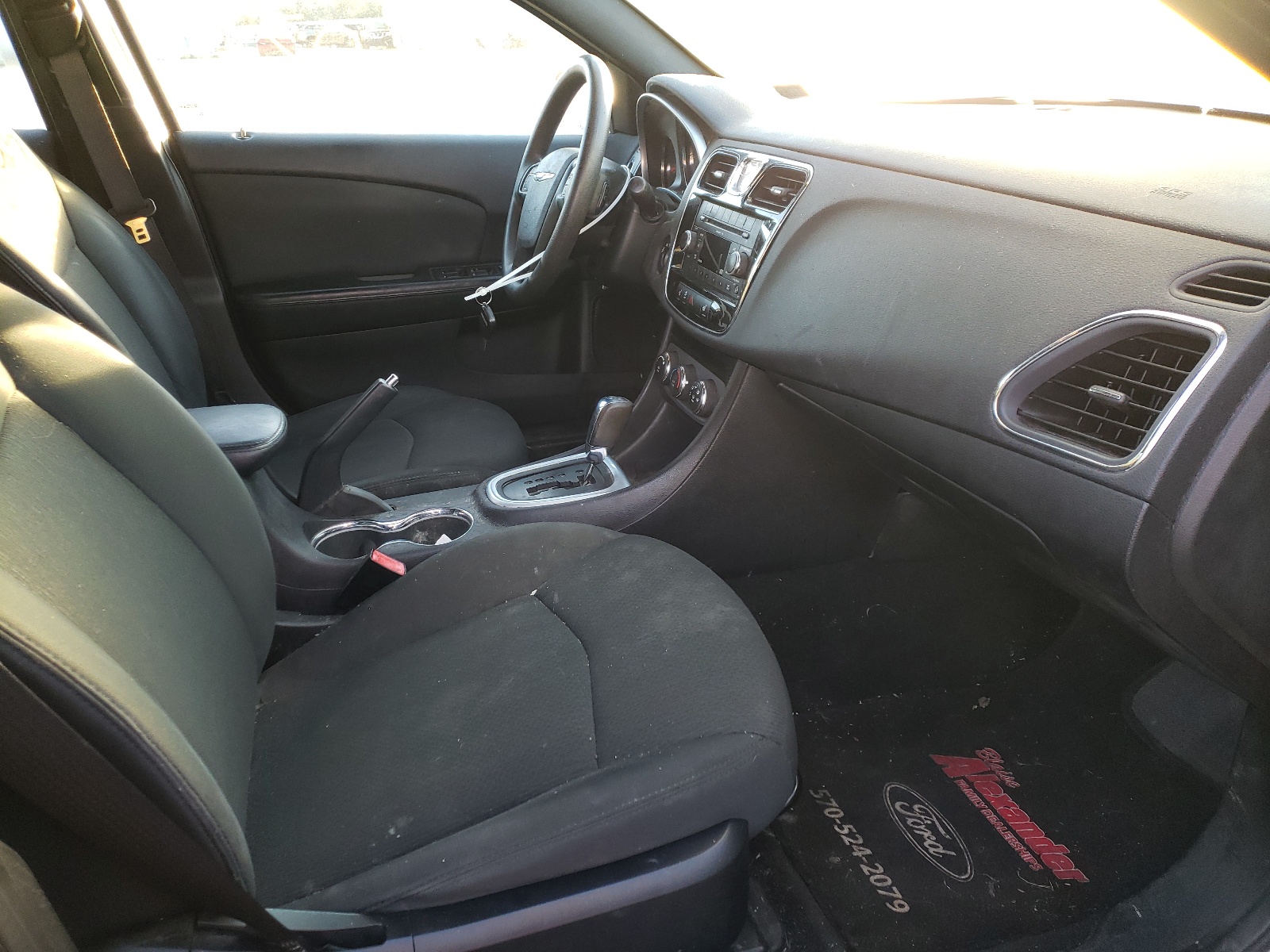 Zdjęcie 5 z aukcji – 2011 CHRYSLER 200 LX z VIN 1C3BC4FB7BN566666