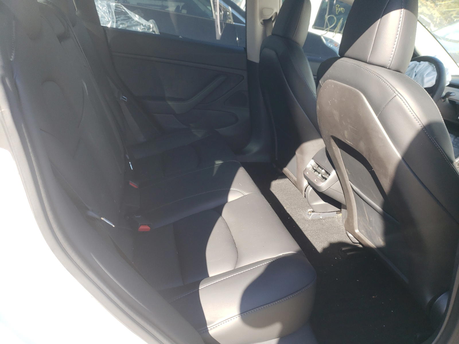 Photo 6 from auction – 2020 TESLA MODEL 3 with VIN 5YJ3E1EB7LF665062