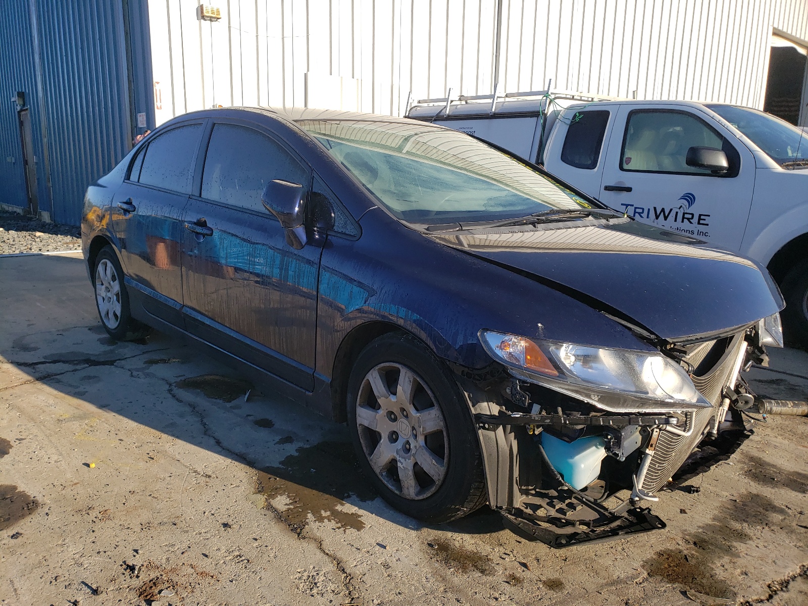 Photo 1 from auction – 2011 HONDA CIVIC LX with VIN 2HGFA1F59BH549289
