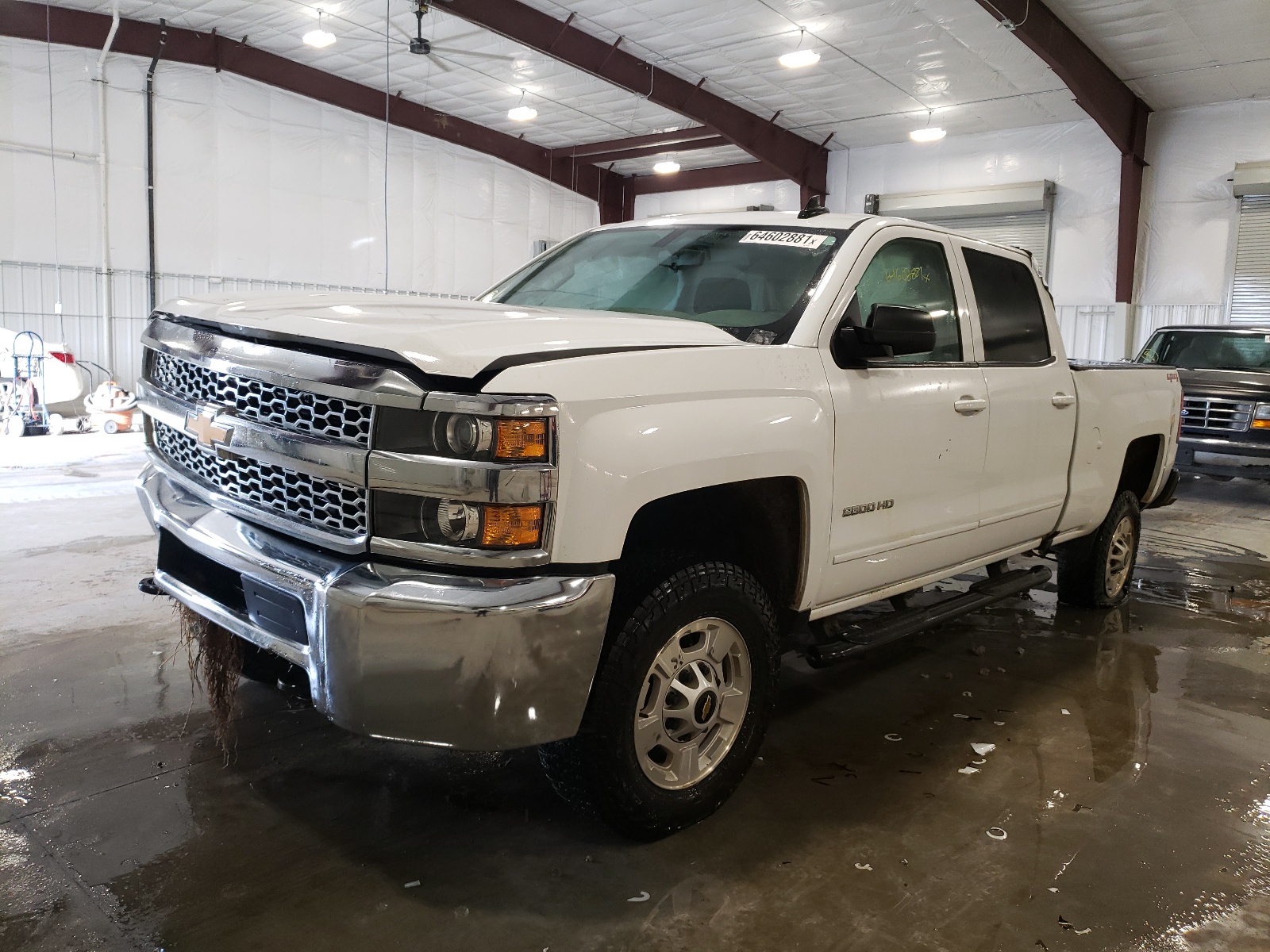 Photo 2 from auction – 2019 CHEVROLET SILVERADO with VIN 1GC1KSEG1KF267485