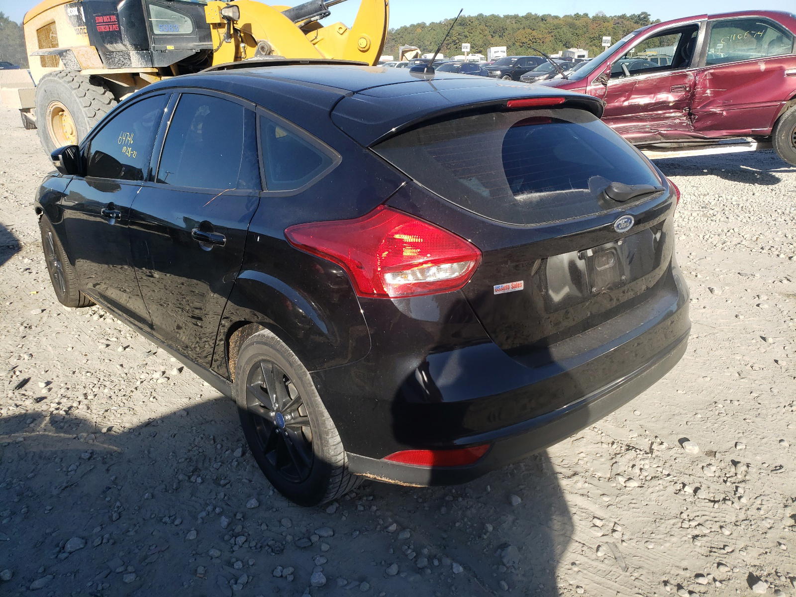 Photo 3 from auction – 2016 FORD FOCUS with VIN 1FADP3K21GL364746