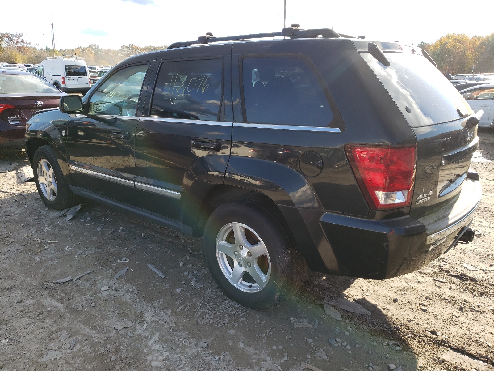 Photo 3 from auction – 2006 JEEP GRAND CHER with VIN 1J8HR58246C278136