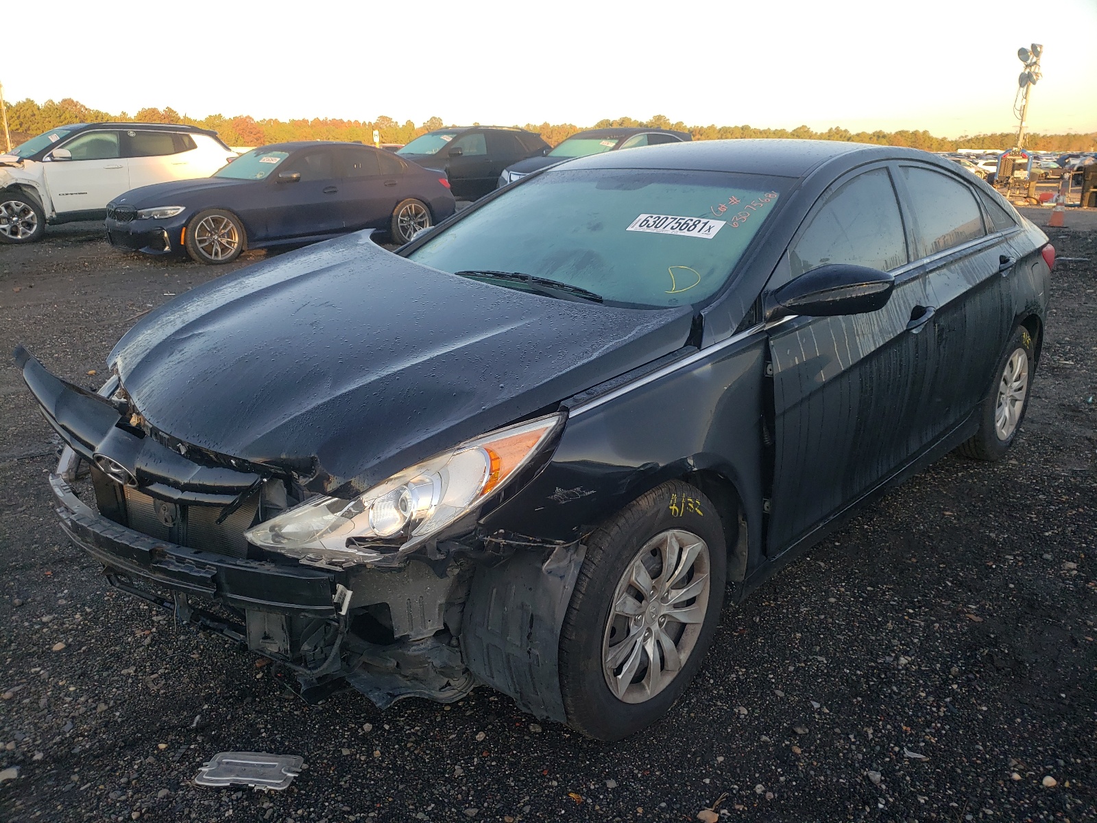 Photo 2 from auction – 2011 HYUNDAI SONATA GLS with VIN 5NPEB4AC4BH022640