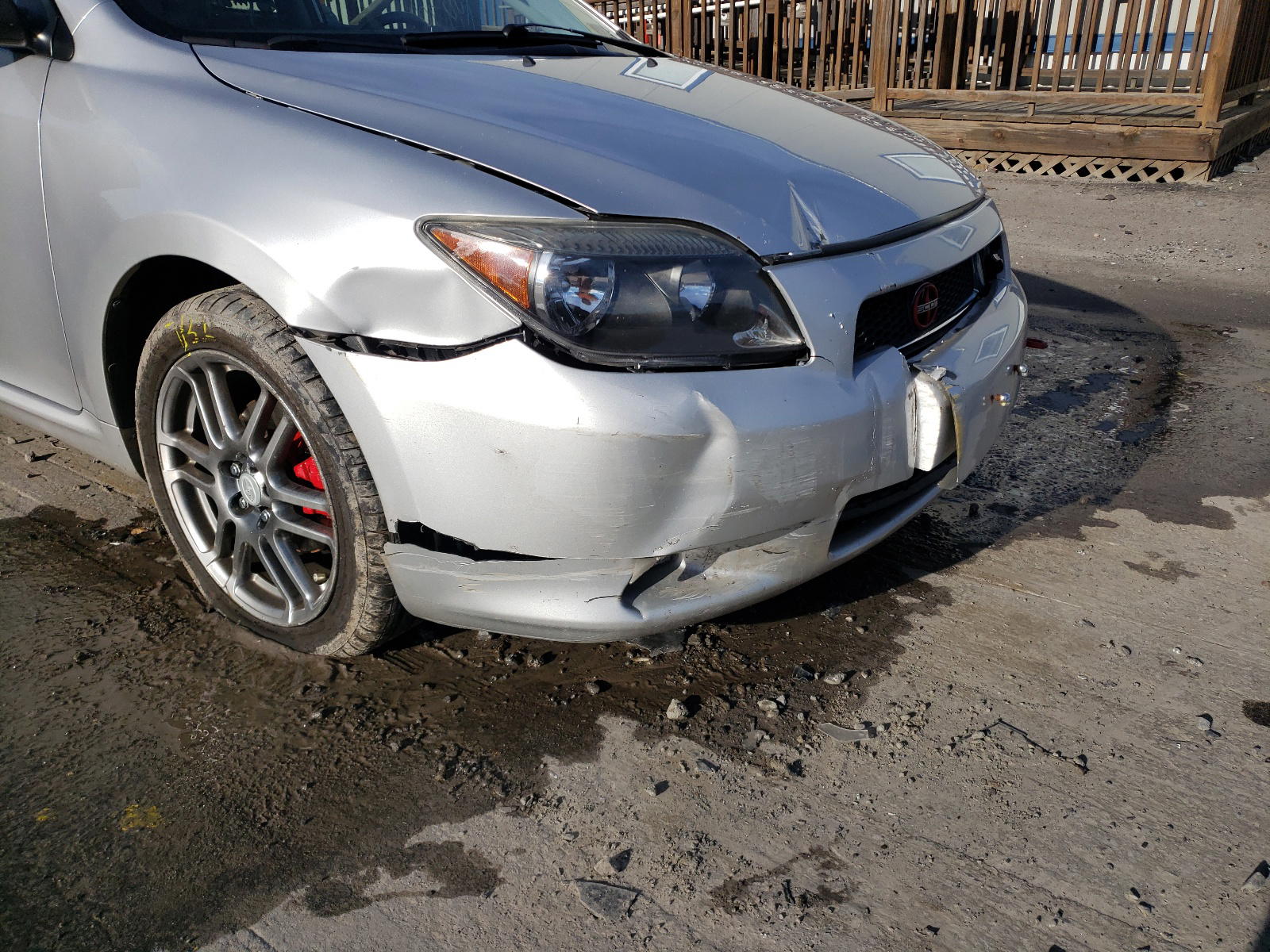 Photo 9 from auction – 2006 SCION TC with VIN JTKDE177160141477
