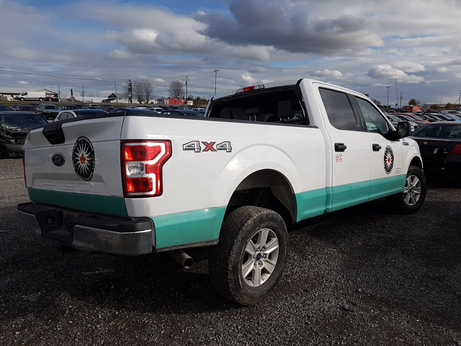 Photo 4 from auction – 2019 FORD F150 SUPER with VIN 1FTFW1E54KKD19296