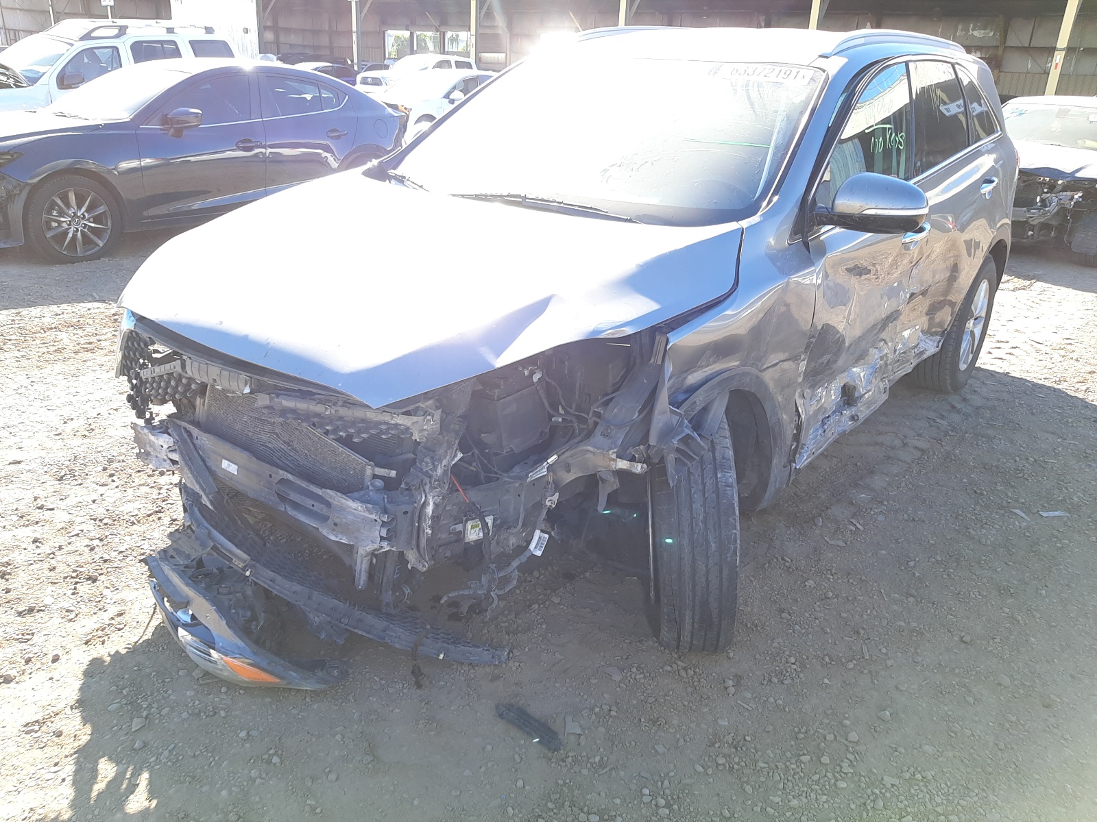 Photo 2 from auction – 2016 KIA SORENTO LX with VIN 5XYPGDA31GG057628