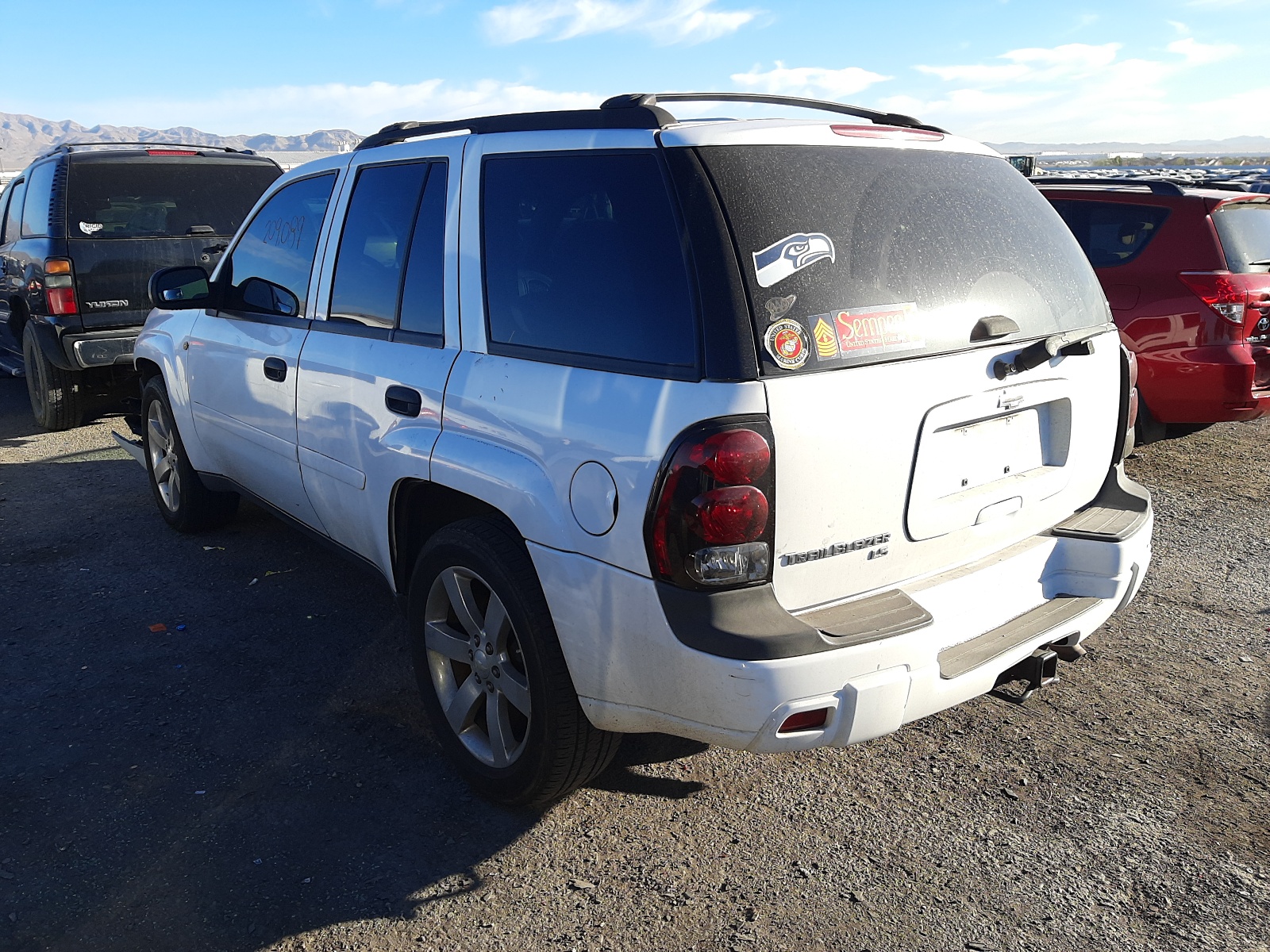 Photo 3 from auction – 2008 CHEVROLET TRAILBLAZE with VIN 1GNDT13S382120684