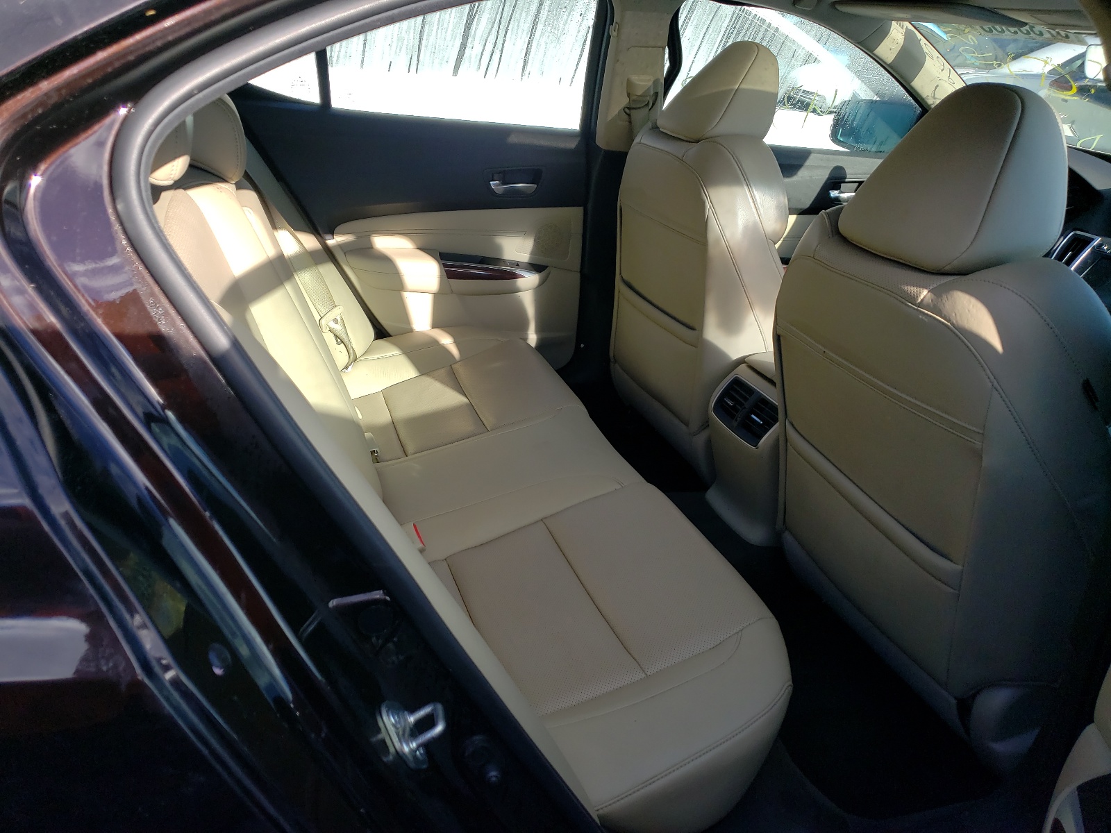صورة رقم 6 من المزاد - 2016 ACURA TLX TECH مع VIN 19UUB1F55GA010730