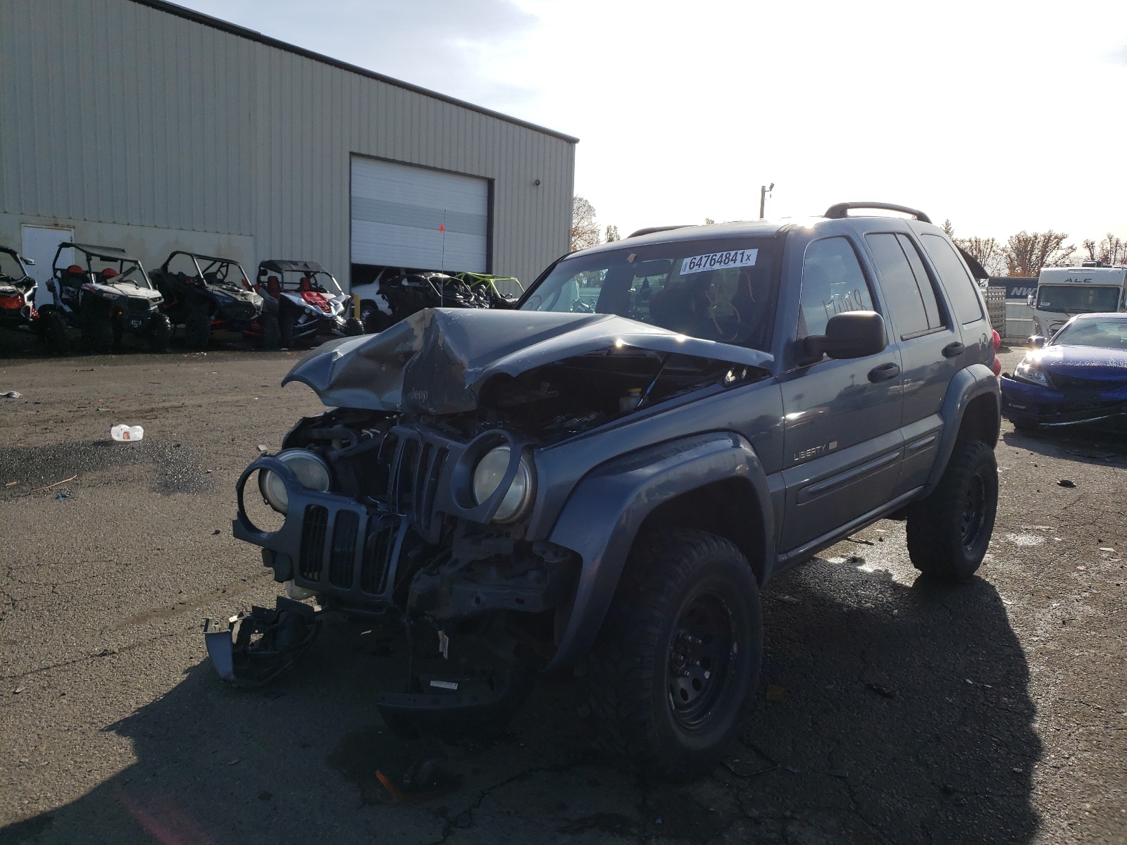 Photo 2 from auction – 2002 JEEP LIBERTY LI with VIN 1J4GL58KX2W269562