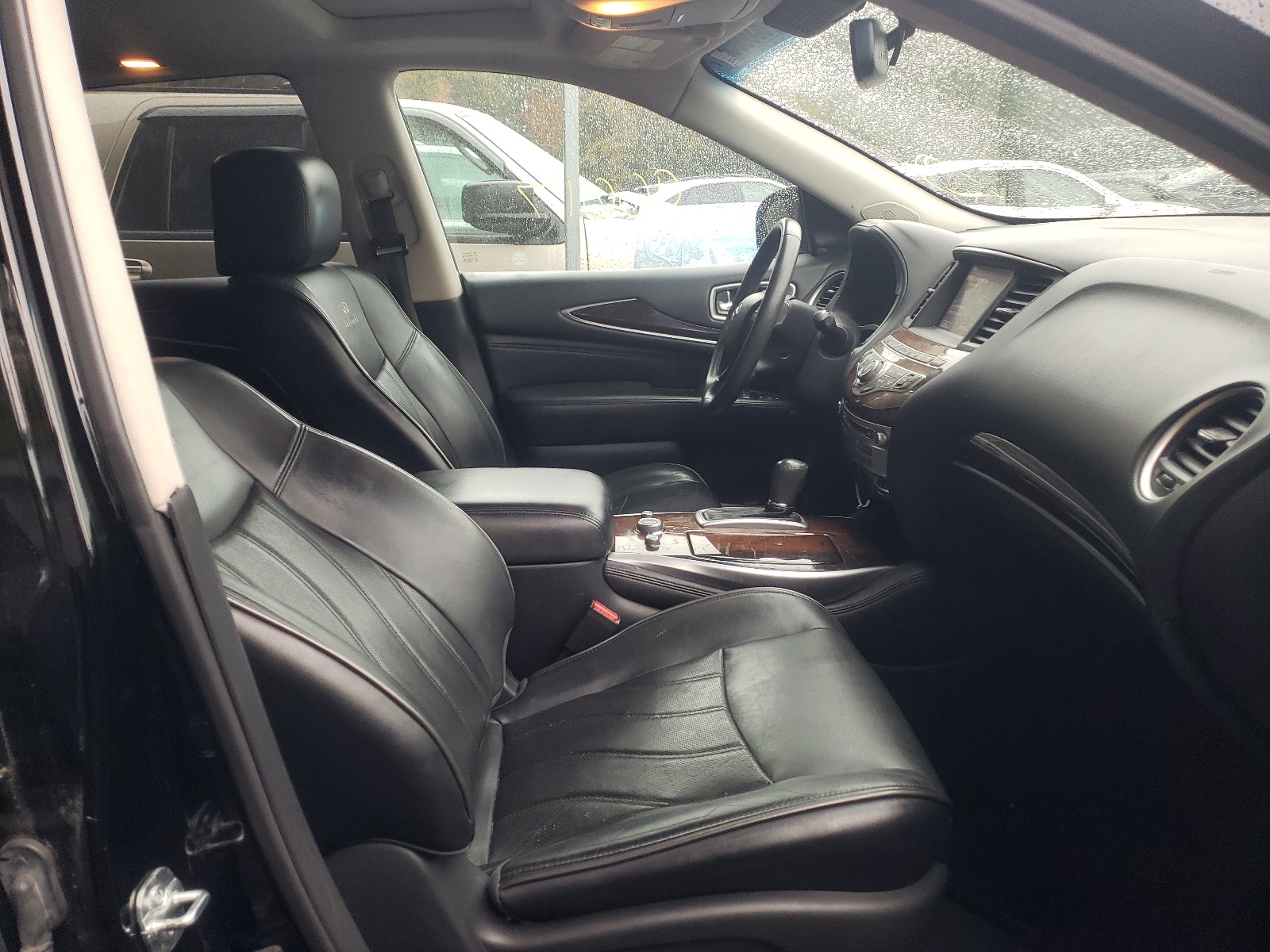 Photo 5 from auction – 2014 INFINITI QX60 with VIN 5N1AL0MN5EC509679