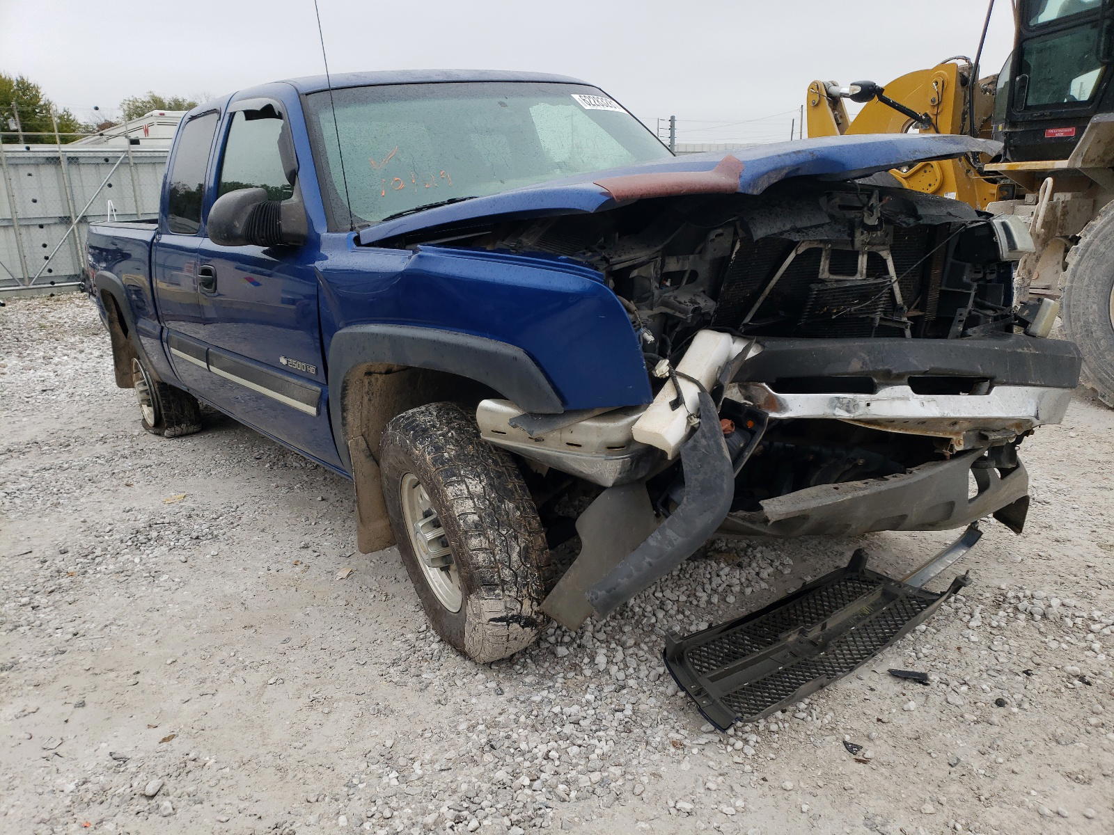 CHEVROLET SILVERADO 2003 with VIN 1GCHK29U43E194697 - Photo from auction