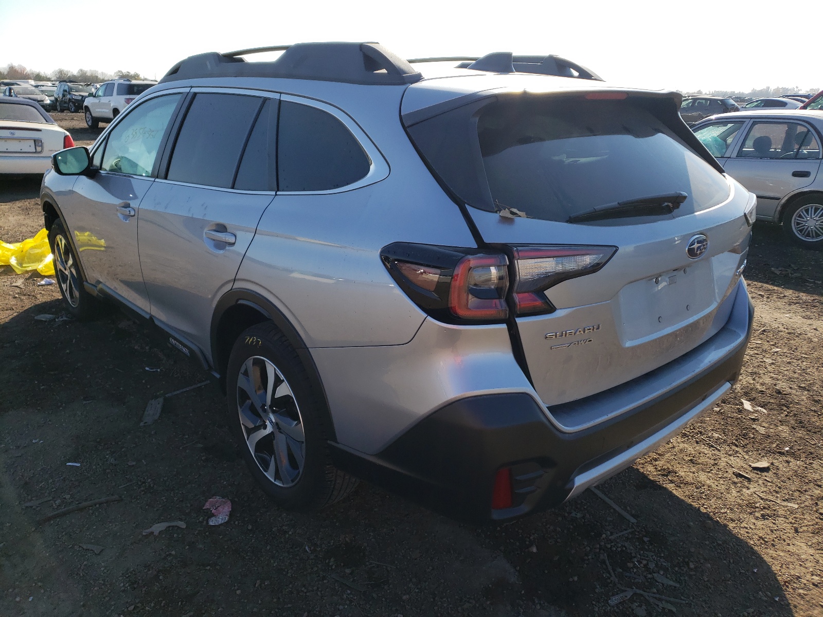 Photo 3 from auction – 2020 SUBARU OUTBACK LI with VIN 4S4BTANC2L3175714