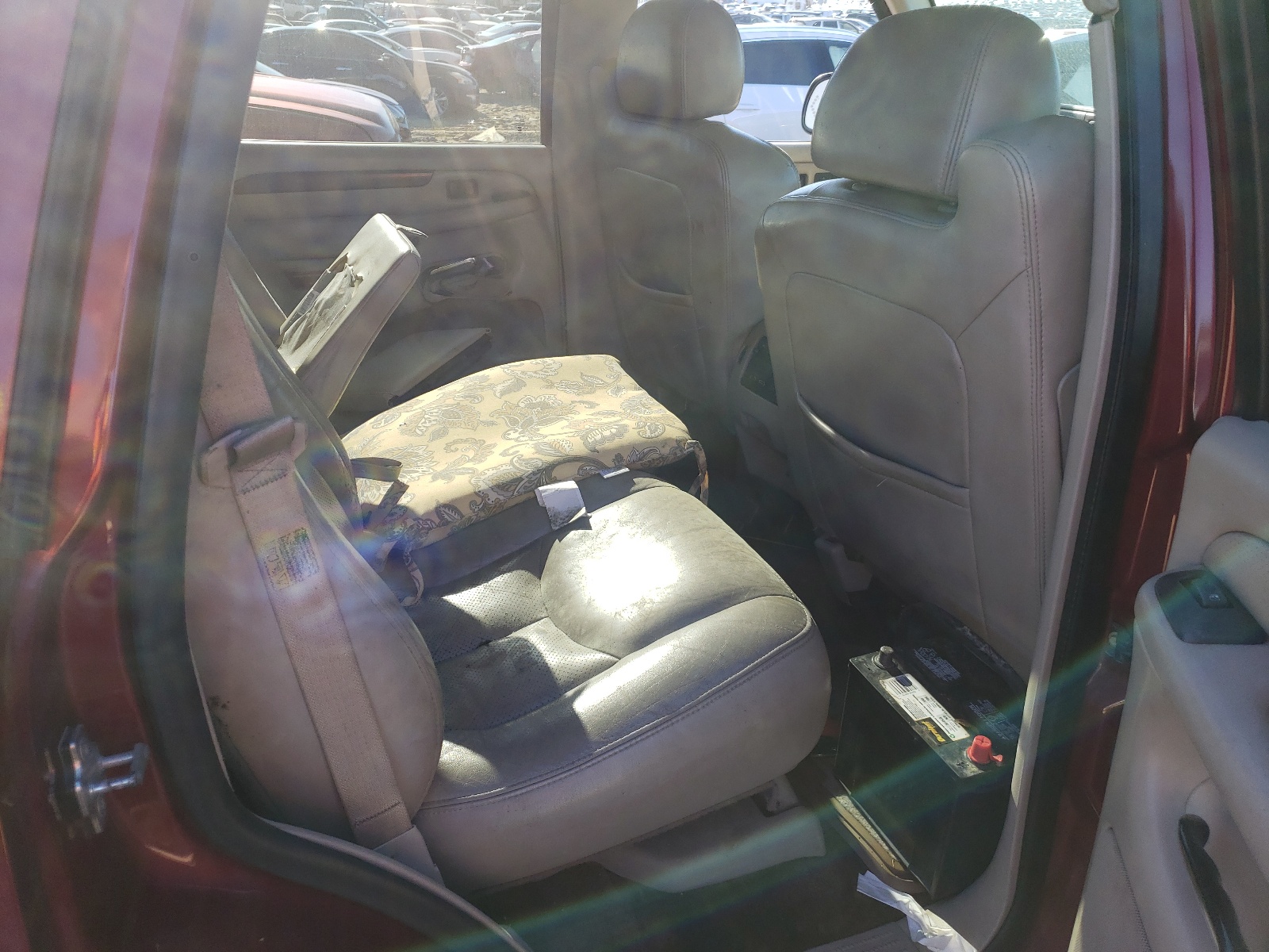 Photo 6 from auction – 2005 CADILLAC ESCALADE L with VIN 1GYEC63T95R123833