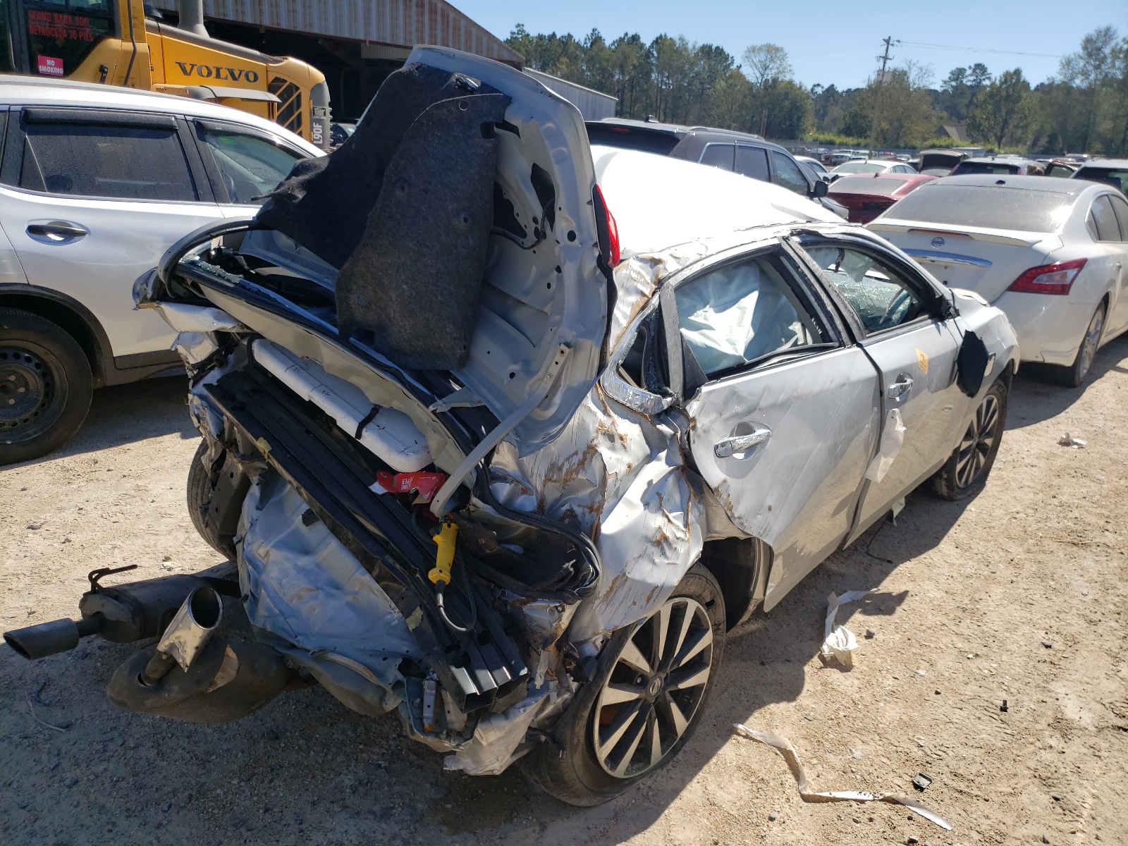 Photo 4 from auction – 2018 NISSAN ALTIMA 2.5 with VIN 1N4AL3AP8JC248611