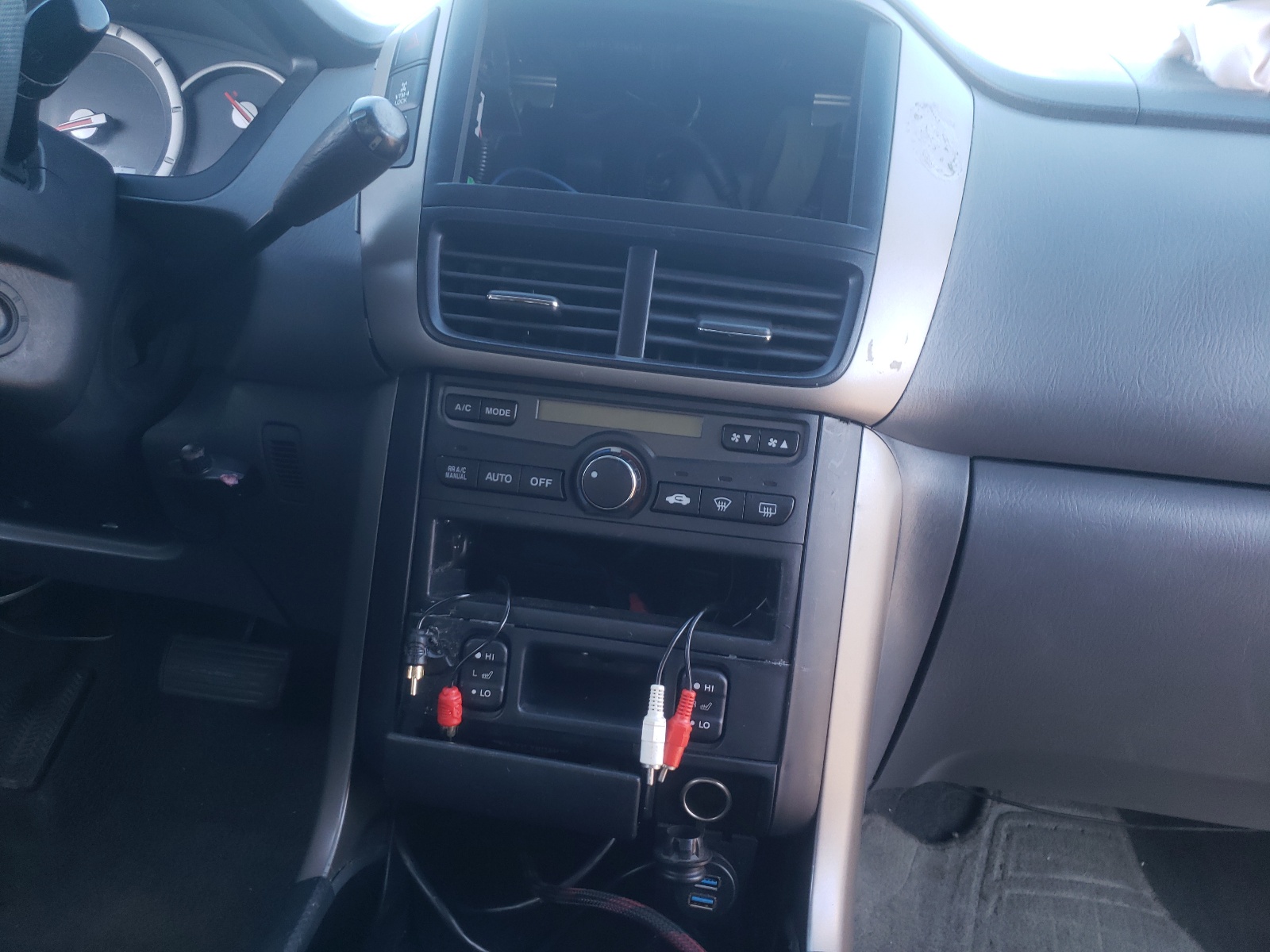 Фото 9 с аукциона – 2007 HONDA PILOT EXL с VIN 5FNYF18667B004906
