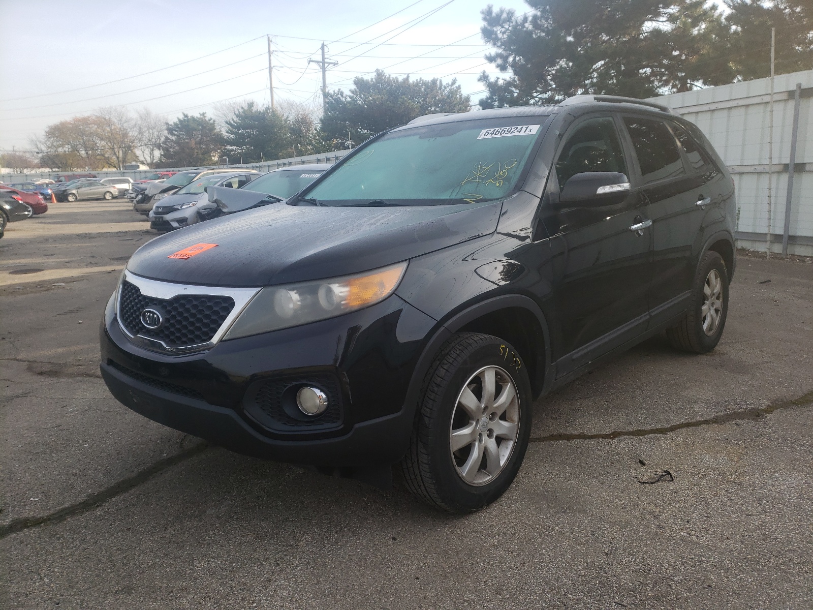 Photo 2 from auction – 2011 KIA SORENTO BA with VIN 5XYKT3A11BG048984