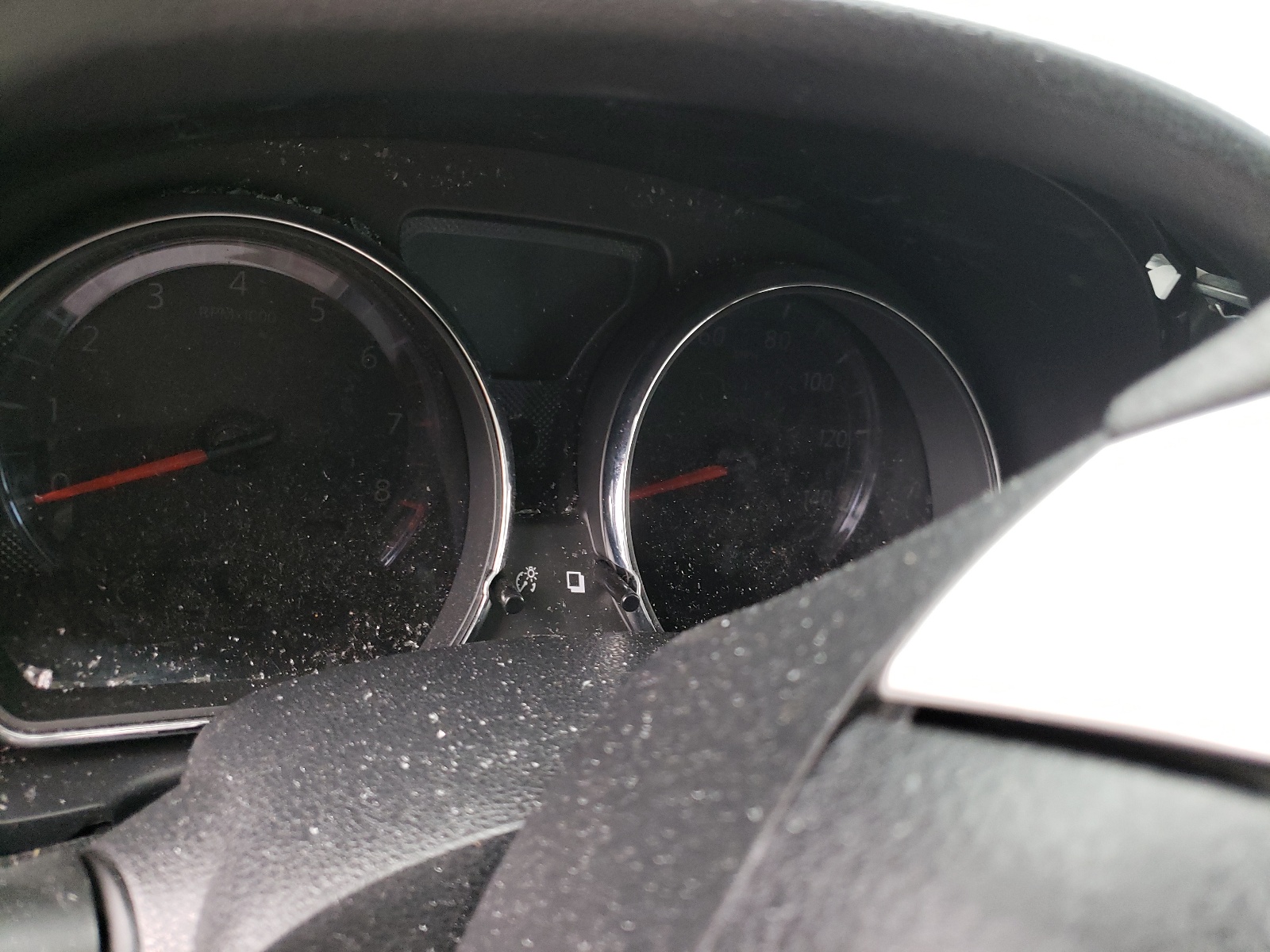 Photo 8 from auction – 2018 NISSAN VERSA S with VIN 3N1CN7APXJL875113