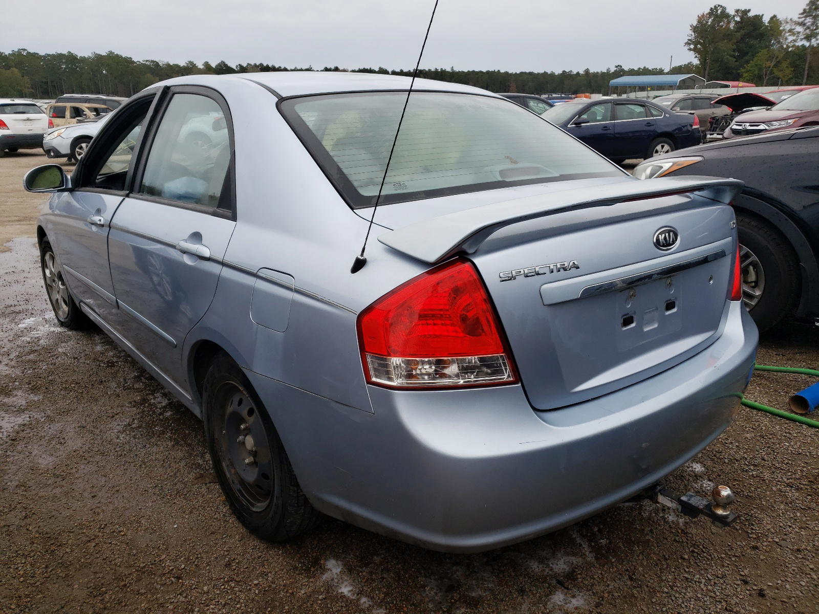 Photo 3 from auction – 2008 KIA SPECTRA EX with VIN KNAFE121685573438
