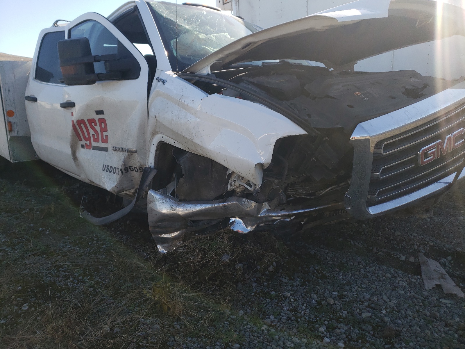 Photo 9 from auction – 2016 GMC SIERRA K35 with VIN 1GD42VC80GF259018
