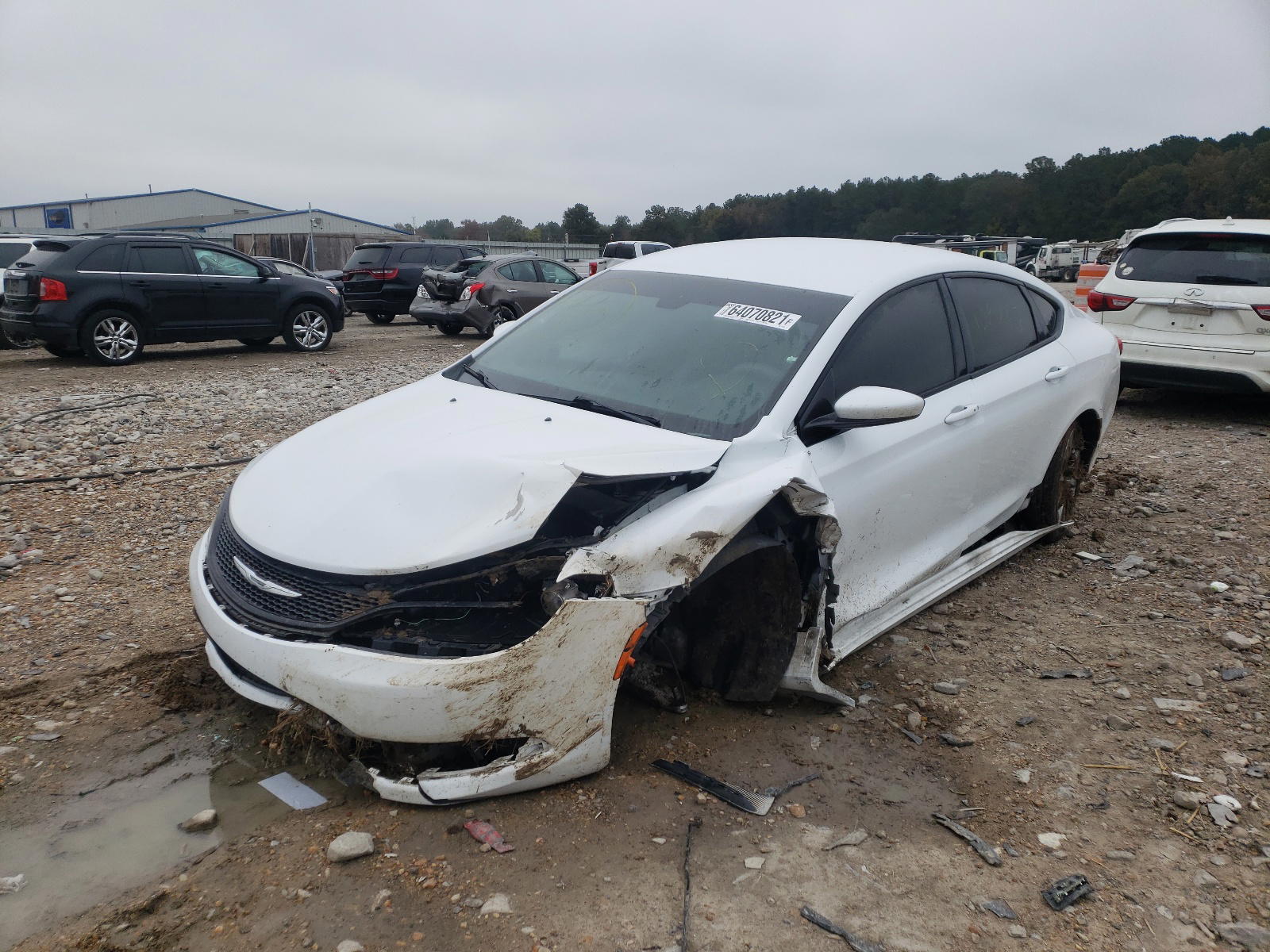Photo 2 from auction – 2015 CHRYSLER 200 S with VIN 1C3CCCBG8FN517532