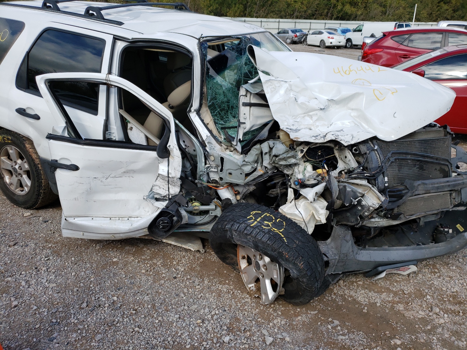 Photo 9 from auction – 2005 FORD ESCAPE XLT with VIN 1FMYU93165KA65443