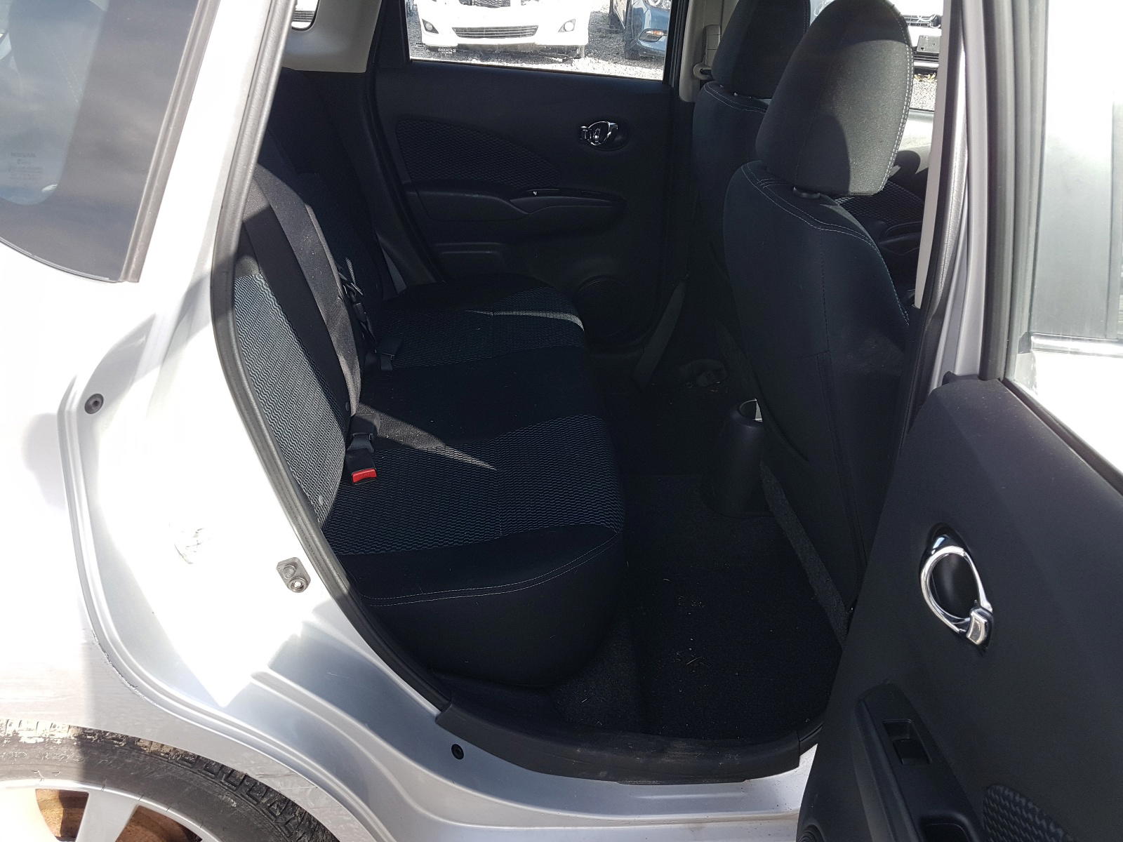 Photo 6 from auction – 2014 NISSAN VERSA NOTE with VIN 3N1CE2CP8EL414692