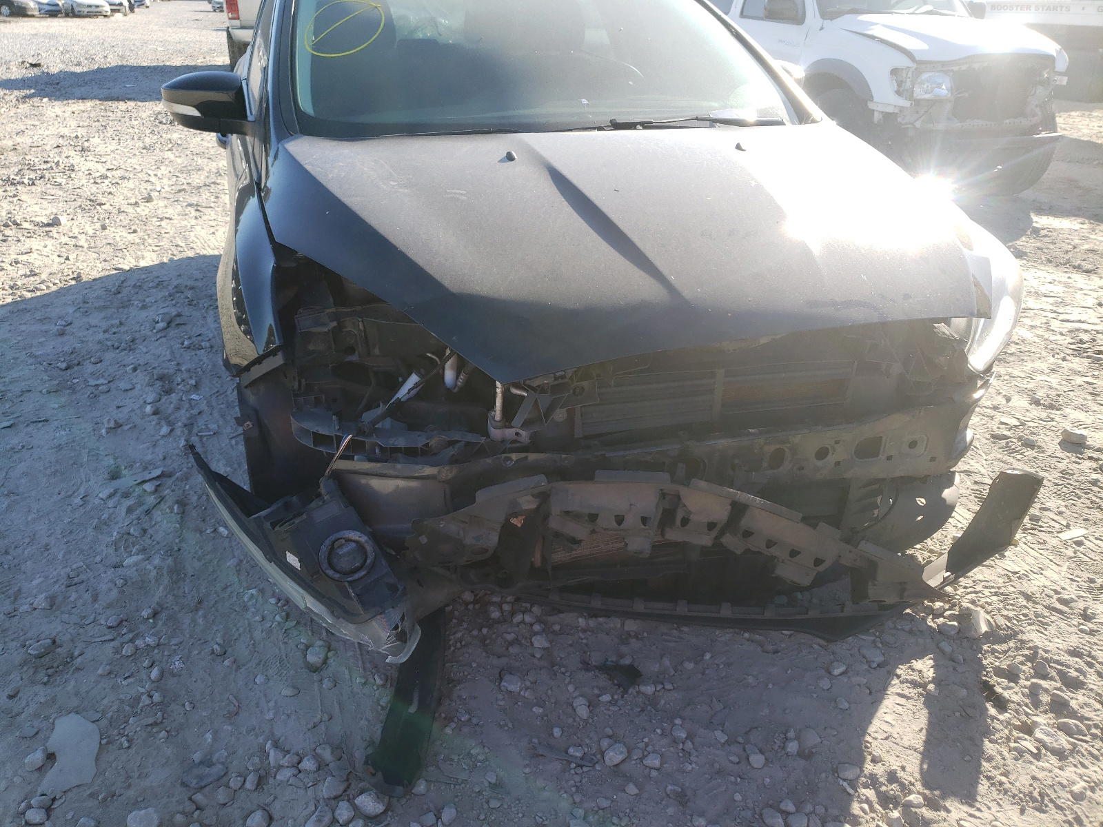 Photo 9 from auction – 2016 FORD FOCUS with VIN 1FADP3K21GL364746