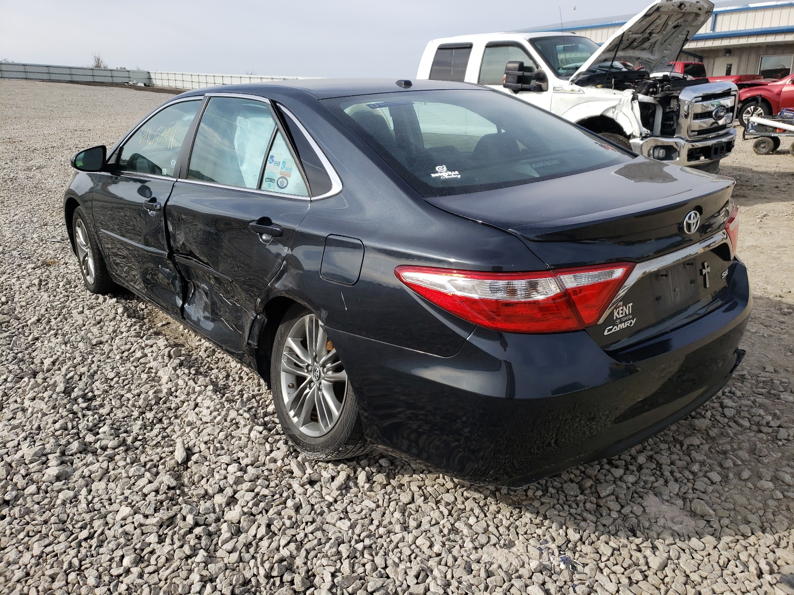 Photo 3 from auction – 2017 TOYOTA CAMRY LE with VIN 4T1BF1FK4HU285906