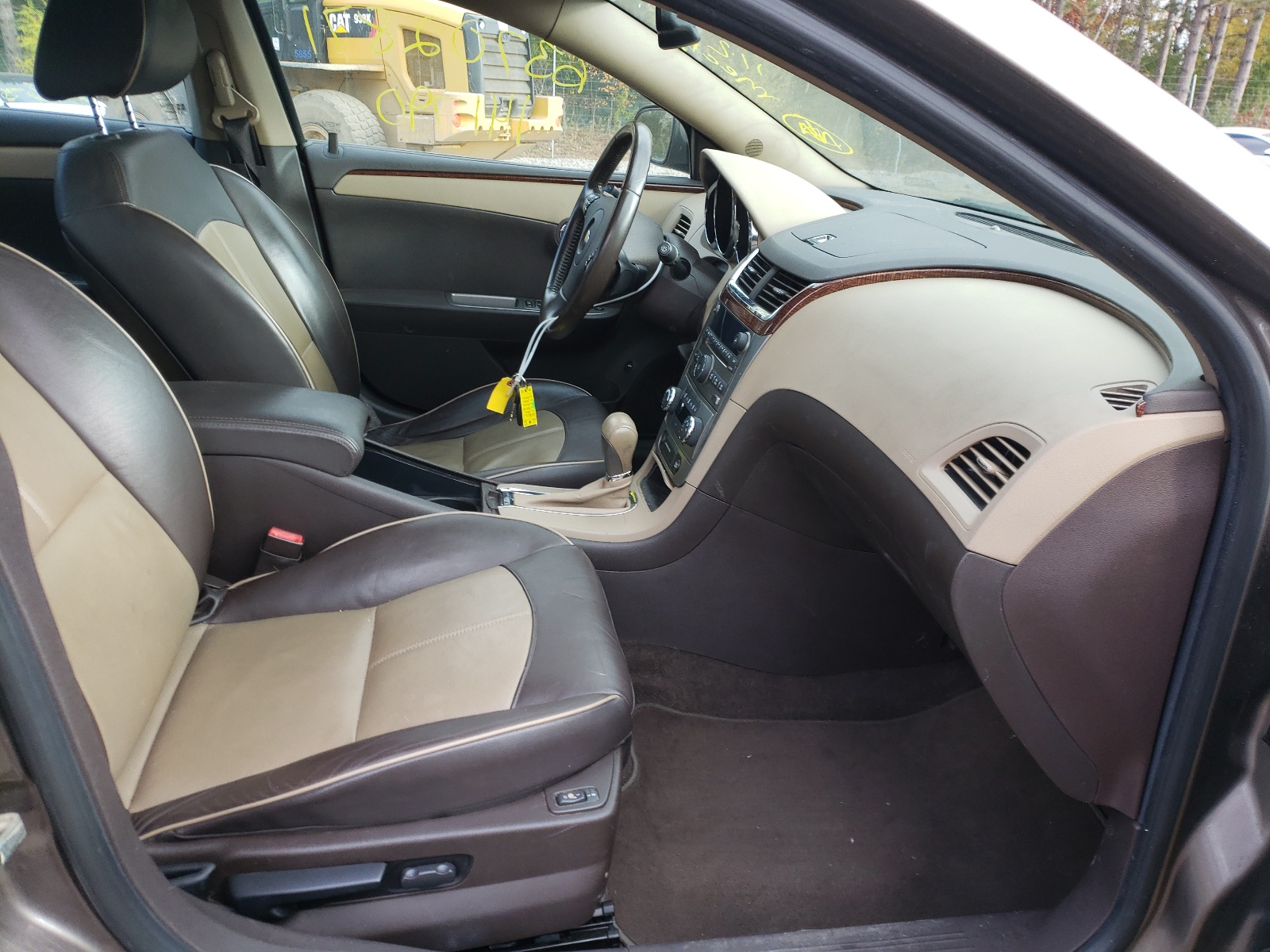 Photo 5 from auction – 2010 CHEVROLET MALIBU with VIN 1G1ZE5E79AF142978