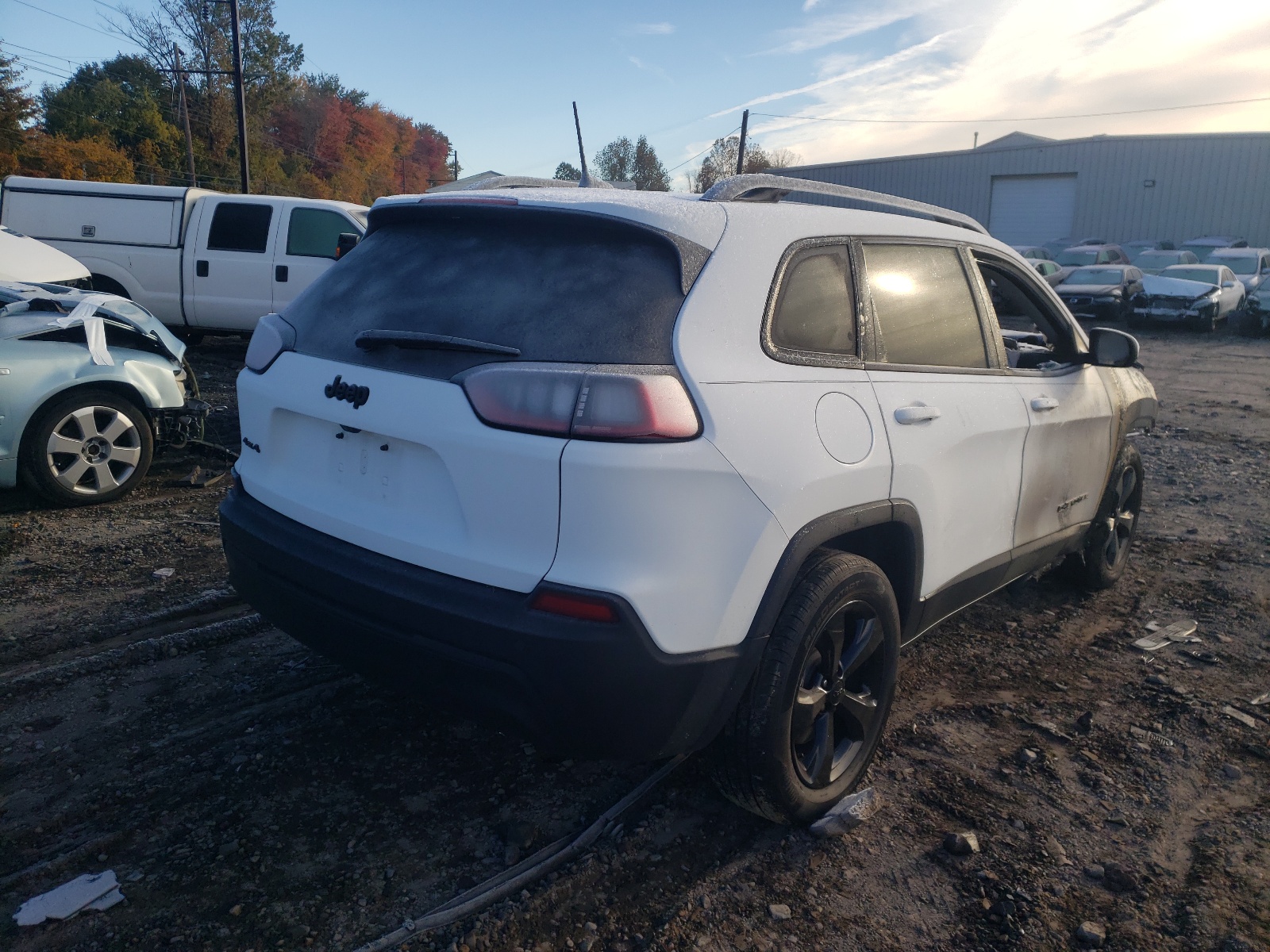 Photo 4 from auction – 2020 JEEP CHEROKEE L with VIN 1C4PJMLB6LD511824