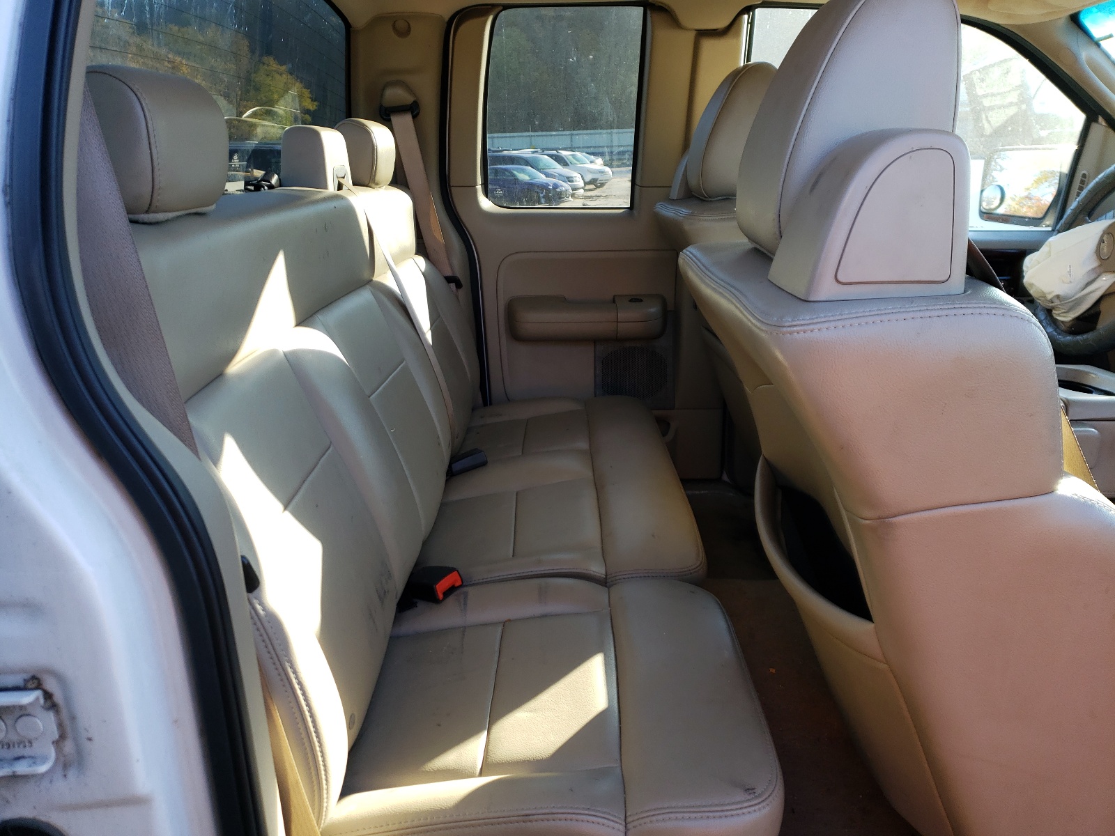 Photo 6 from auction – 2006 FORD F150 with VIN 1FTPX14V96NB44843