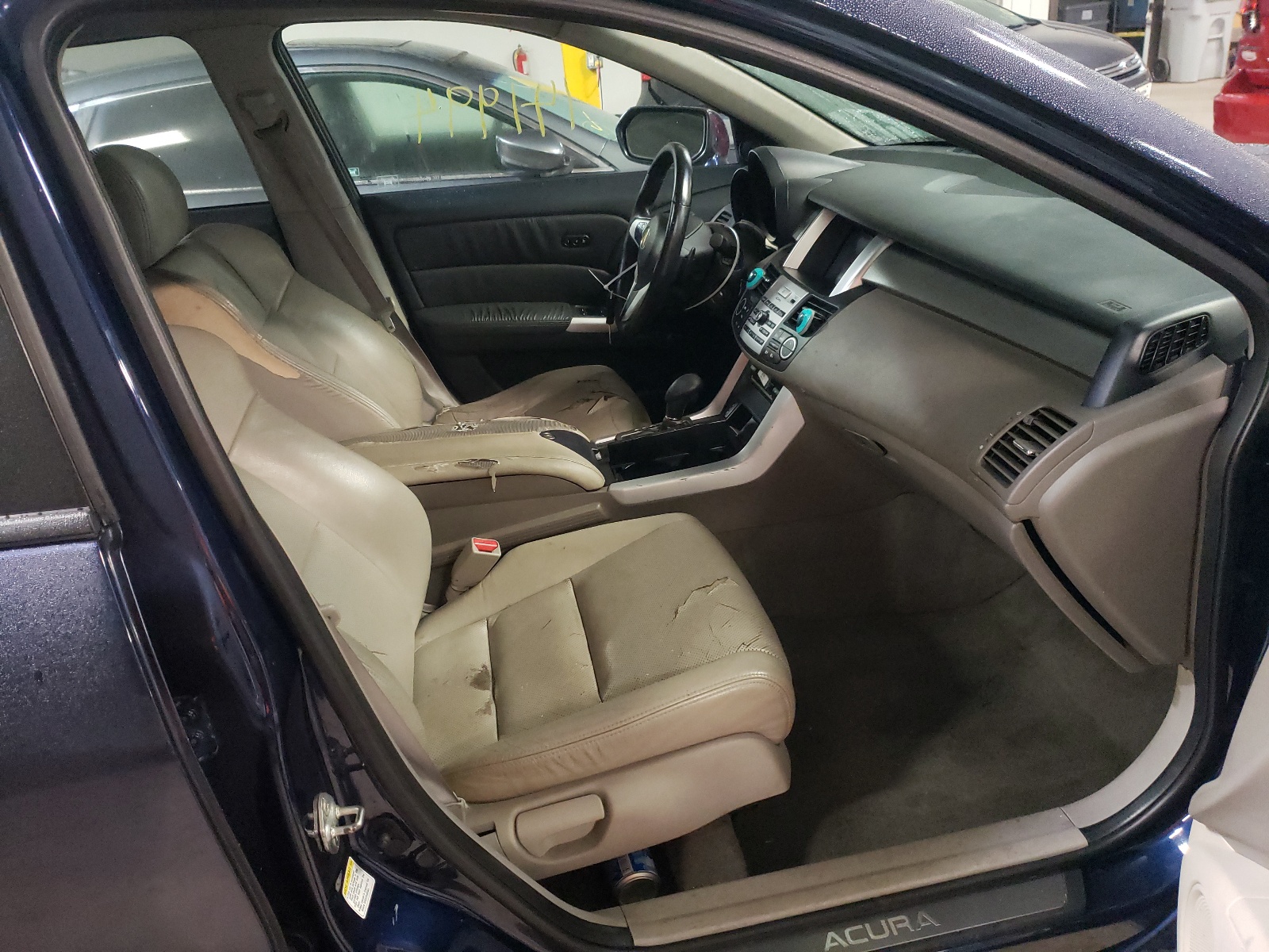 Photo 5 from auction – 2008 ACURA RDX with VIN 5J8TB18278A018862