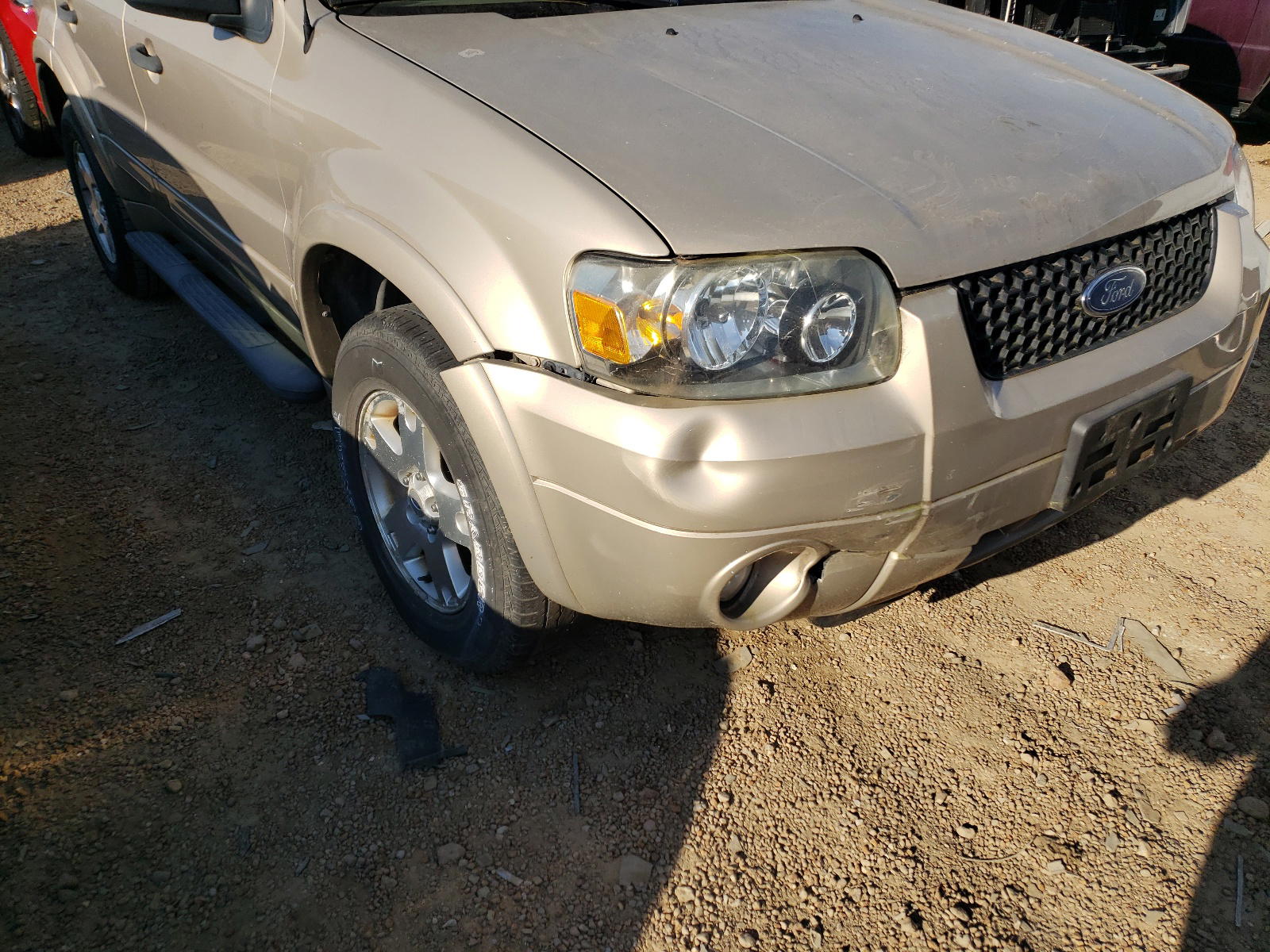 Photo 9 from auction – 2007 FORD ESCAPE with VIN 1FMCU93107KB68242