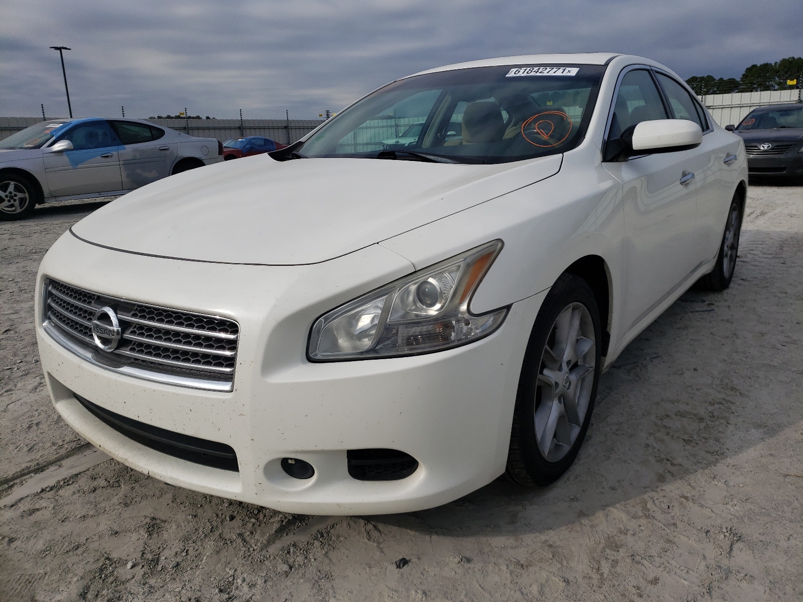 Фото 2 с аукциона – 2011 NISSAN MAXIMA S с VIN 1N4AA5AP9BC814438