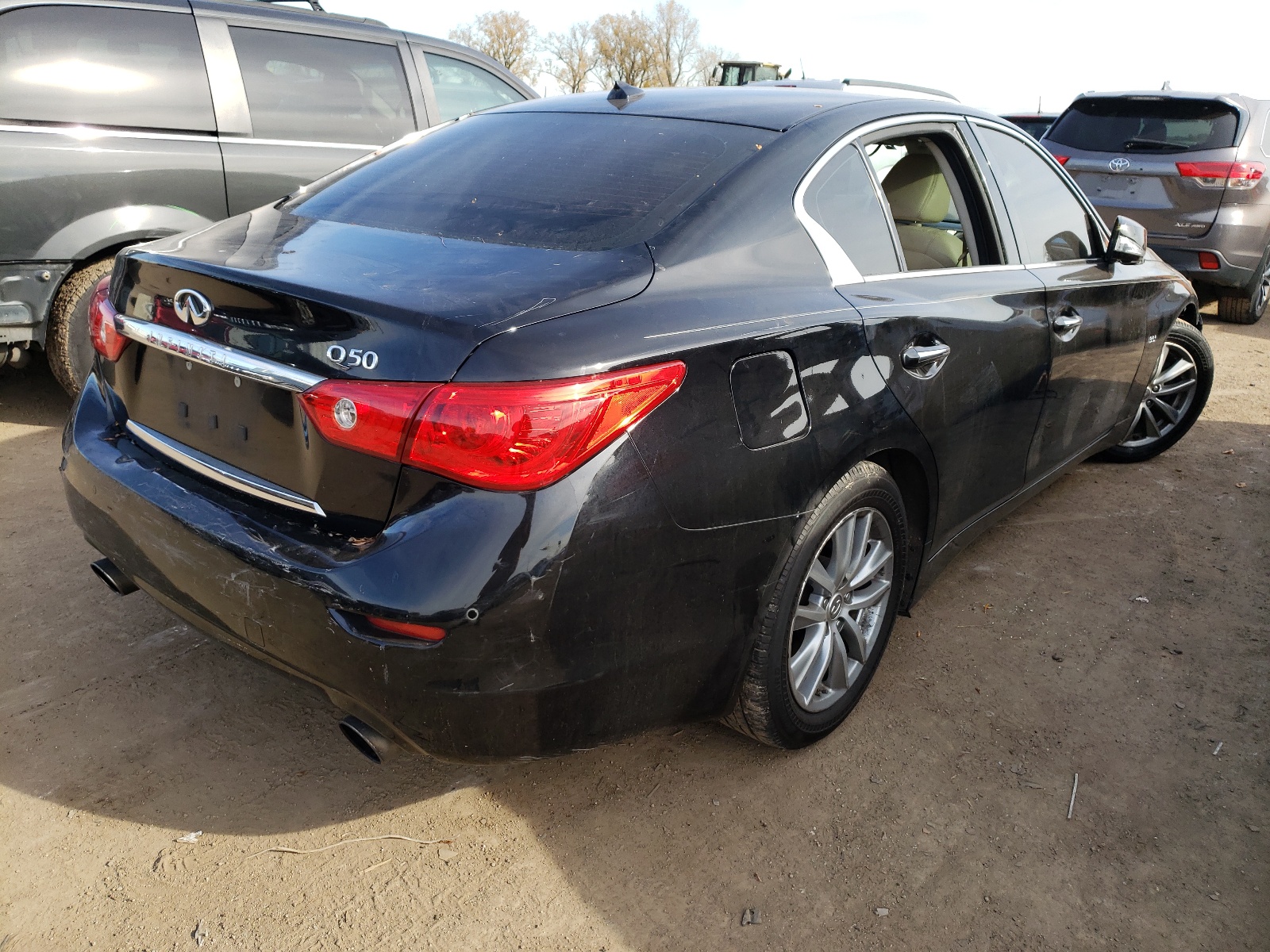 Photo 4 from auction – 2016 INFINITI Q50 PREMIU with VIN JN1EV7AP3GM305090
