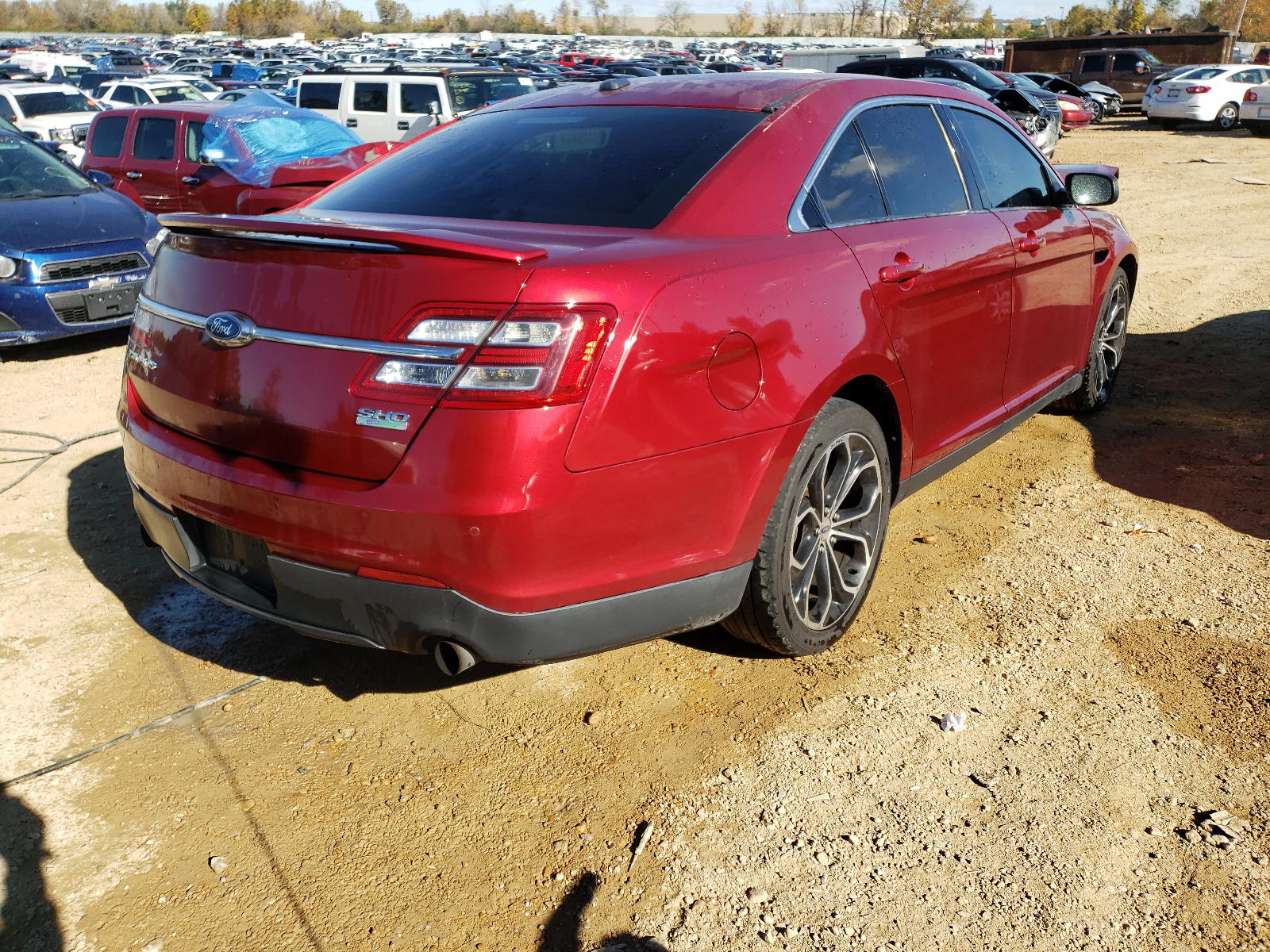 Photo 4 from auction – 2015 FORD TAURUS SHO with VIN 1FAHP2KT7FG128579