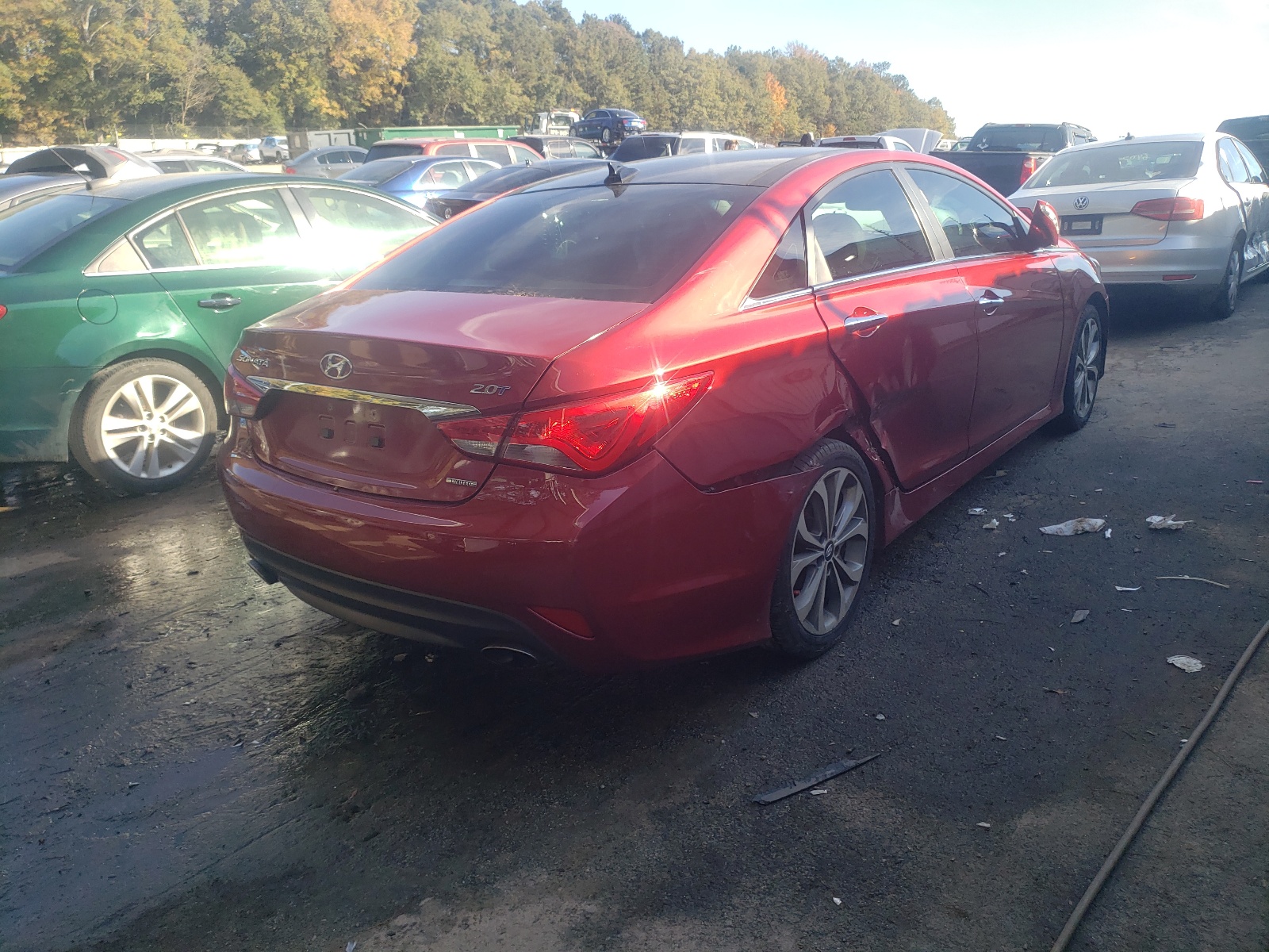Photo 4 from auction – 2014 HYUNDAI SONATA SE with VIN 5NPEC4ABXEH872264