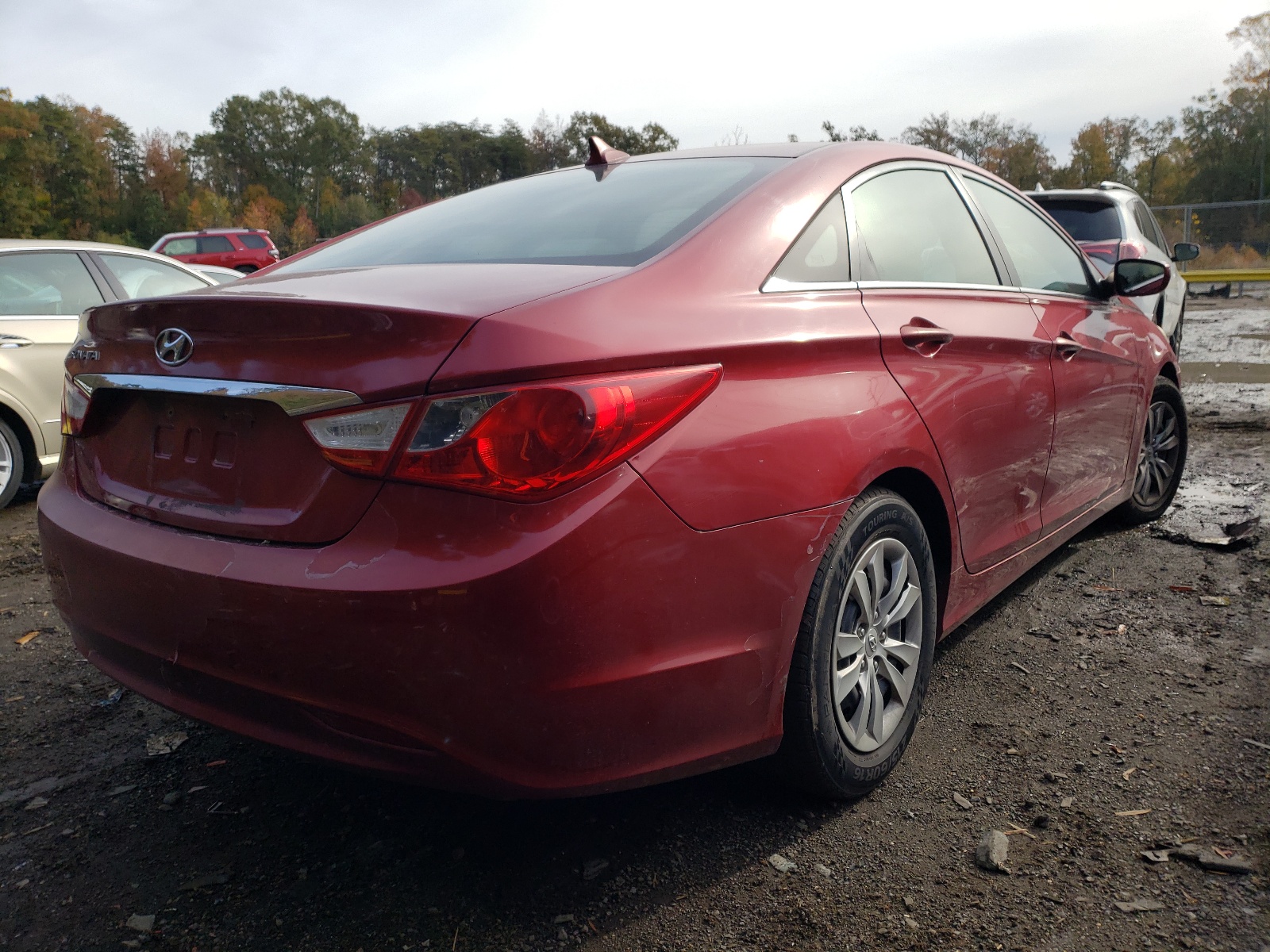 Photo 4 from auction – 2011 HYUNDAI SONATA GLS with VIN 5NPEB4AC0BH185303