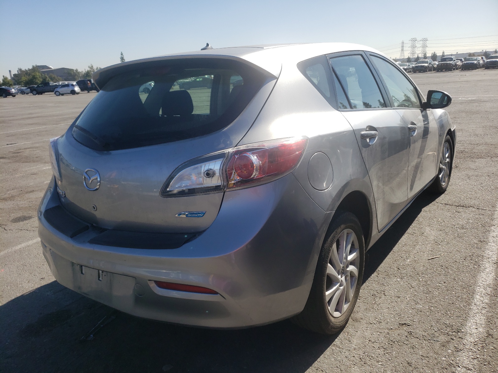 Photo 4 from auction – 2013 MAZDA 3 I with VIN JM1BL1L7XD1753887