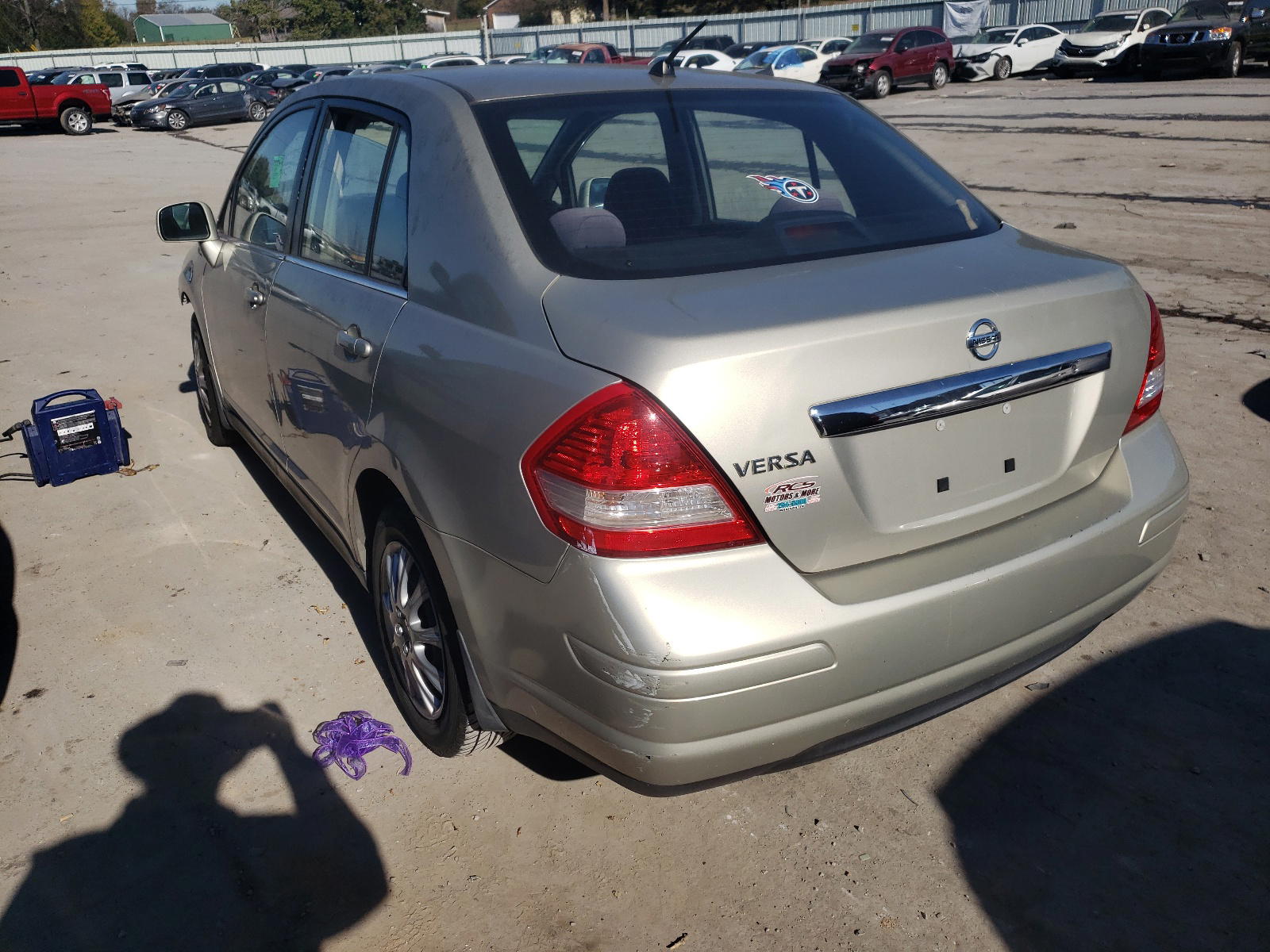 Photo 3 from auction – 2008 NISSAN VERSA S with VIN 3N1BC11E38L352605