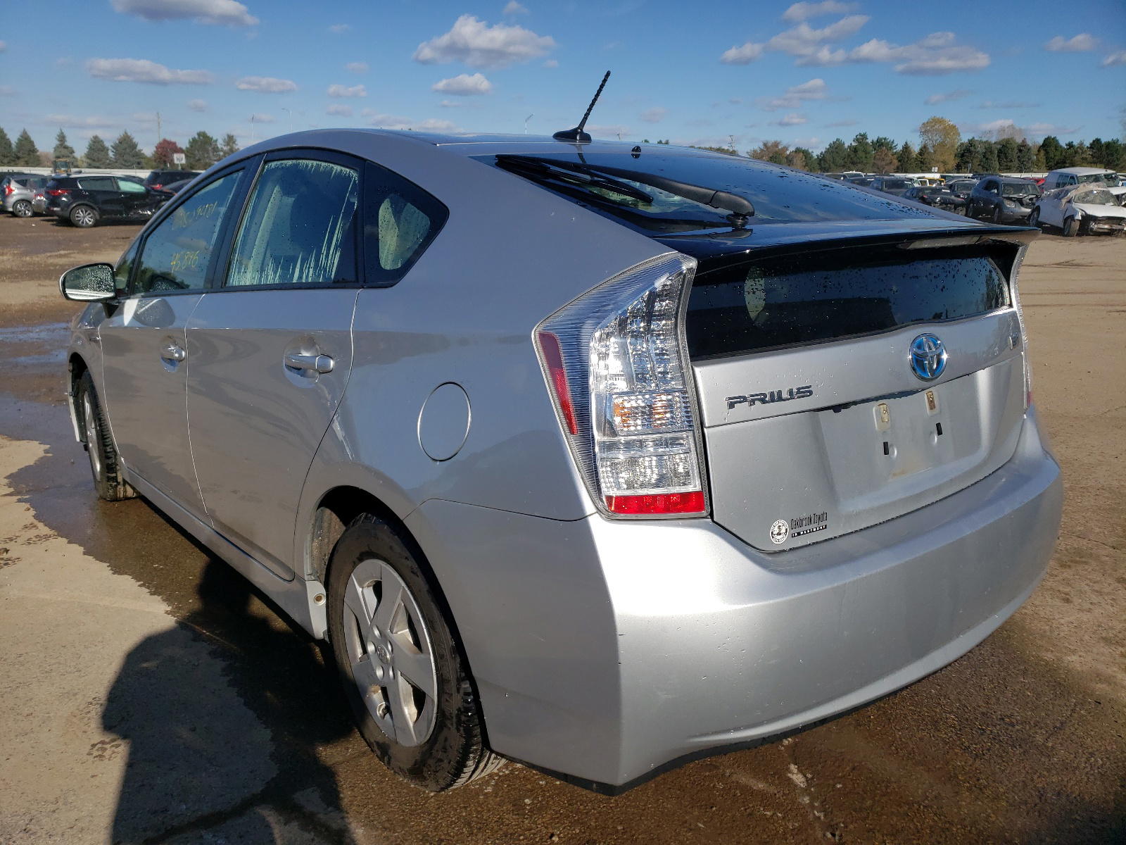 Photo 3 from auction – 2011 TOYOTA PRIUS with VIN JTDKN3DU2B5368162