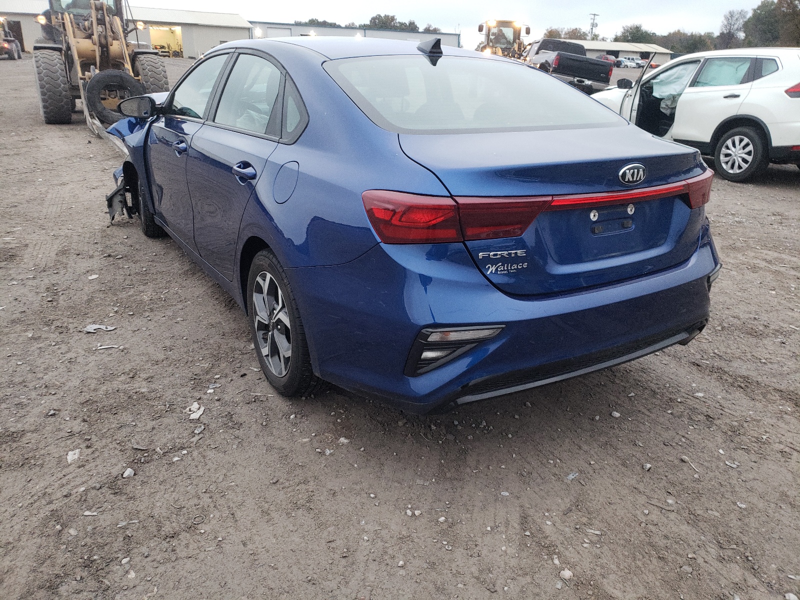 Photo 3 from auction – 2019 KIA FORTE FE with VIN 3KPF24AD4KE078725